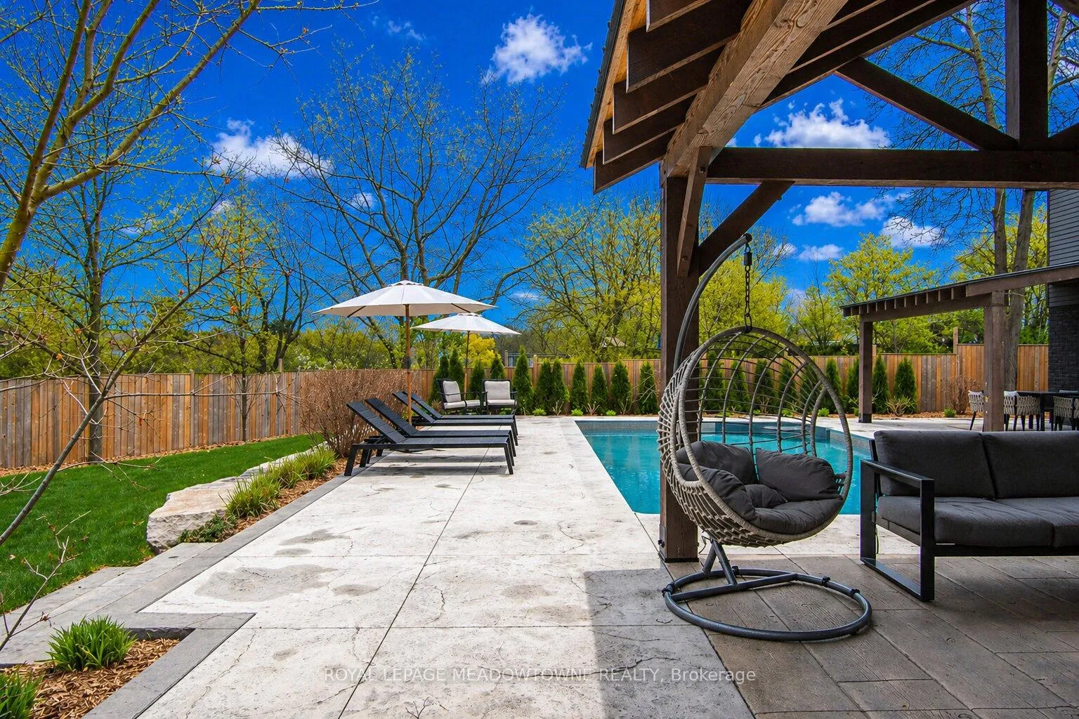 Photo 34 of 566 Moorelands Crescent, Milton, Timberlea — HOMEH