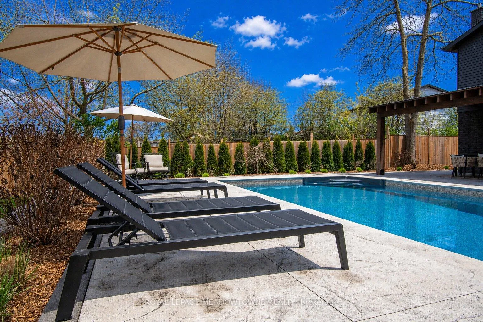 Photo 35 of 566 Moorelands Crescent, Milton, Timberlea — HOMEH