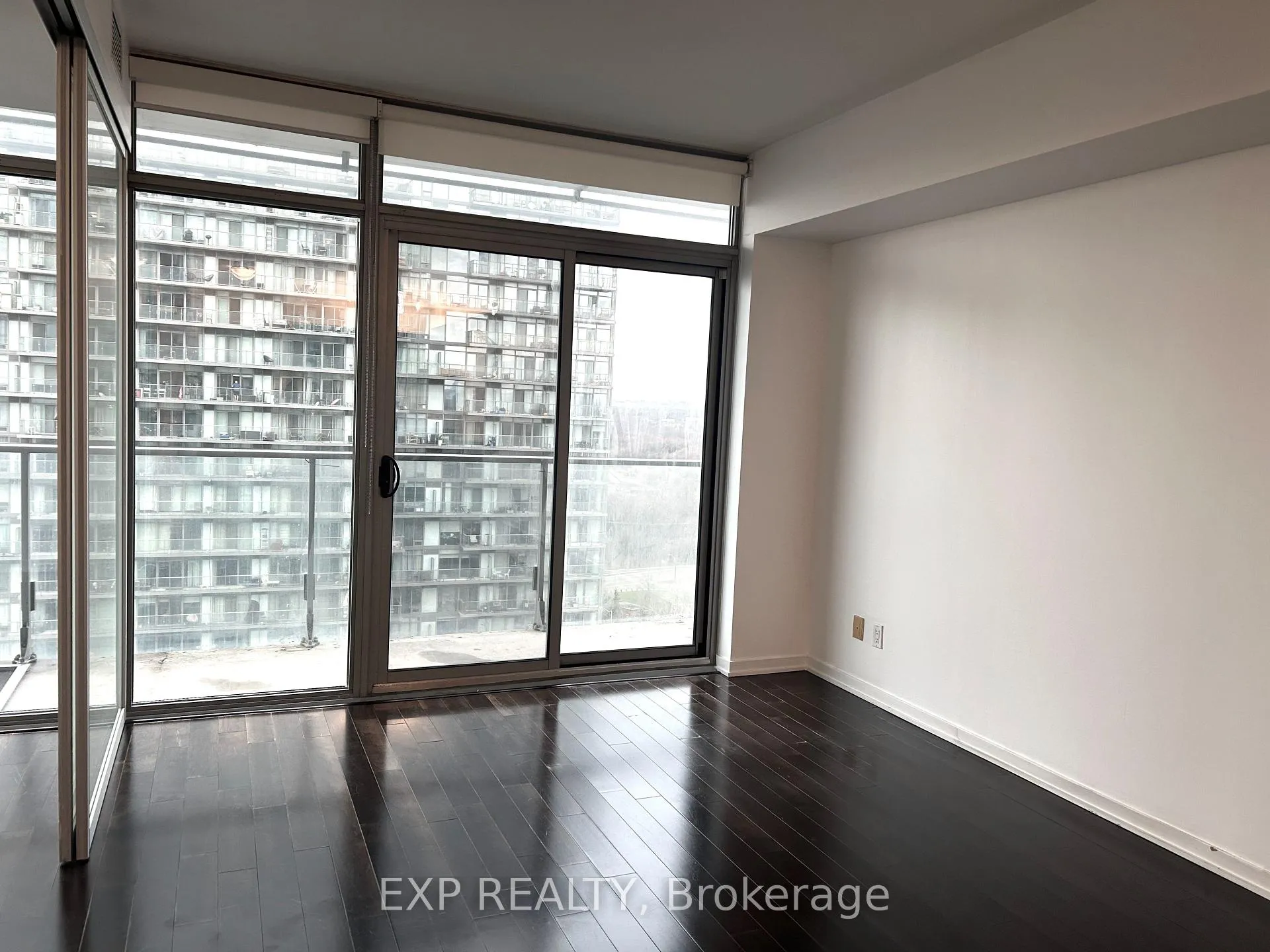 Photo 8 of Unit 2108, 103 The Queensway, Toronto, High Park-Swansea — HOMEH