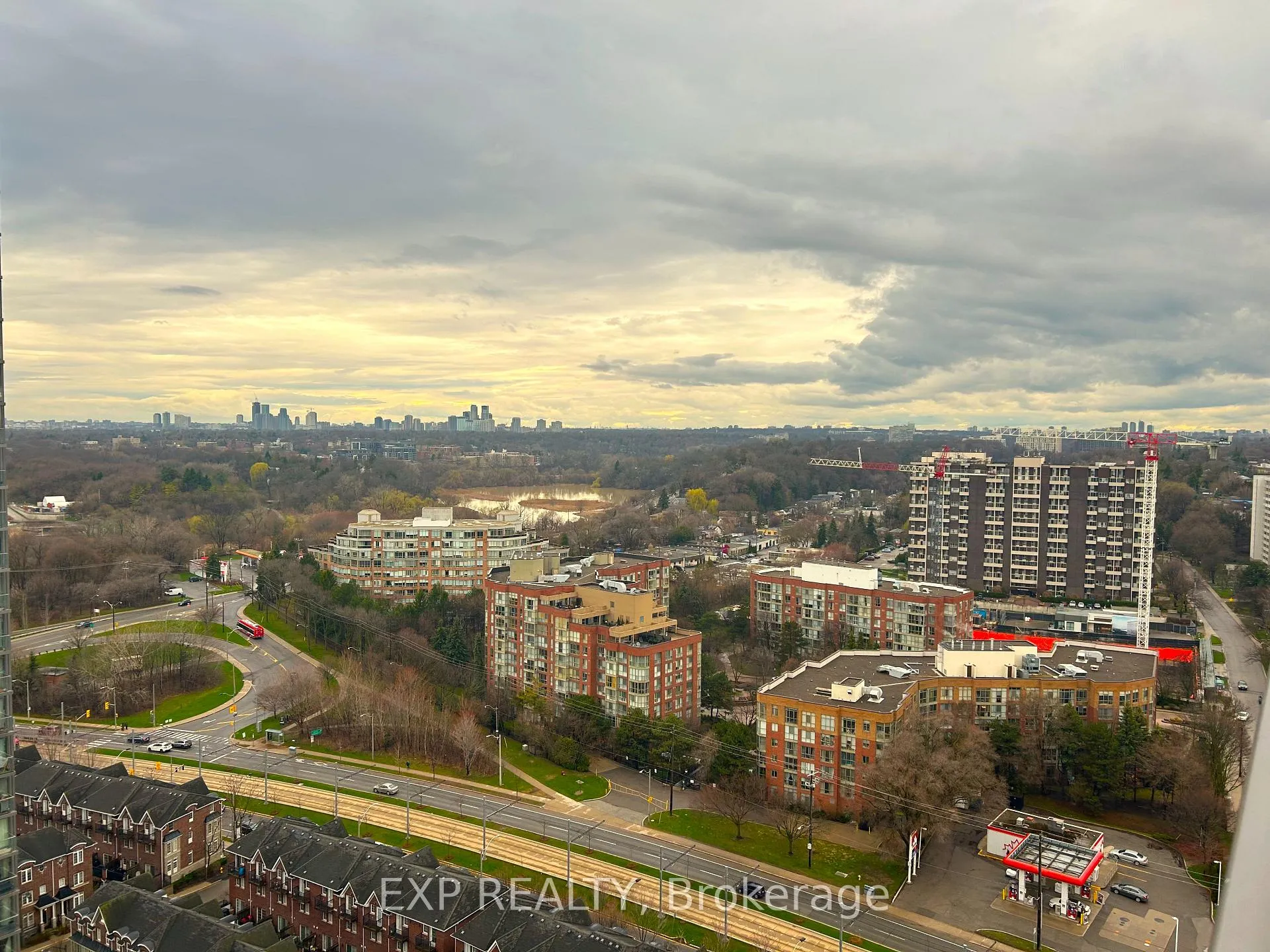 Photo 15 of Unit 2108, 103 The Queensway, Toronto, High Park-Swansea — HOMEH