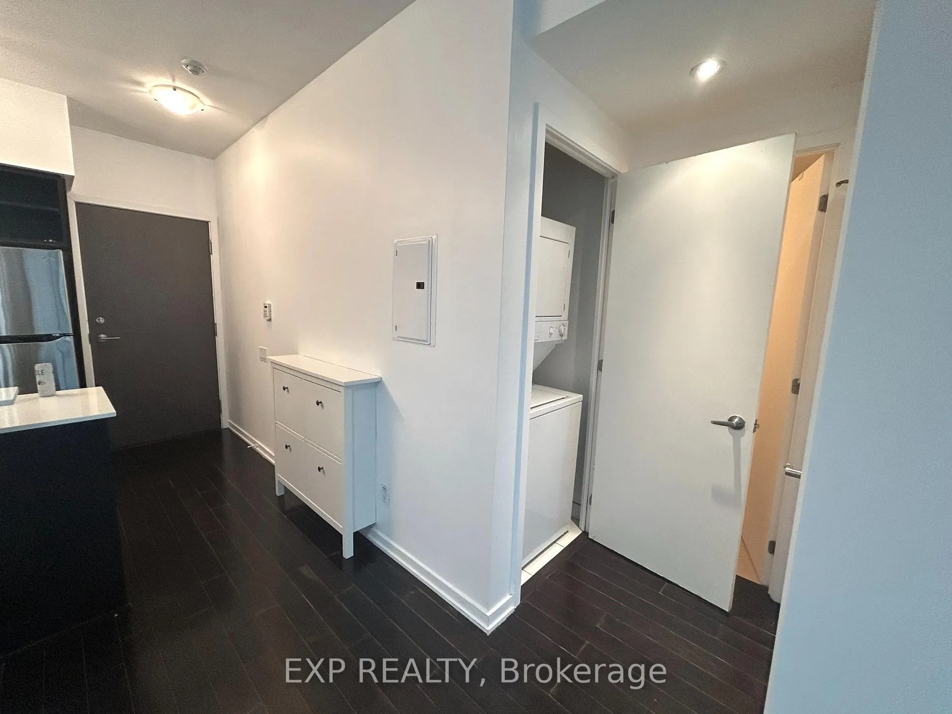 Photo 16 of Unit 2108, 103 The Queensway, Toronto, High Park-Swansea — HOMEH