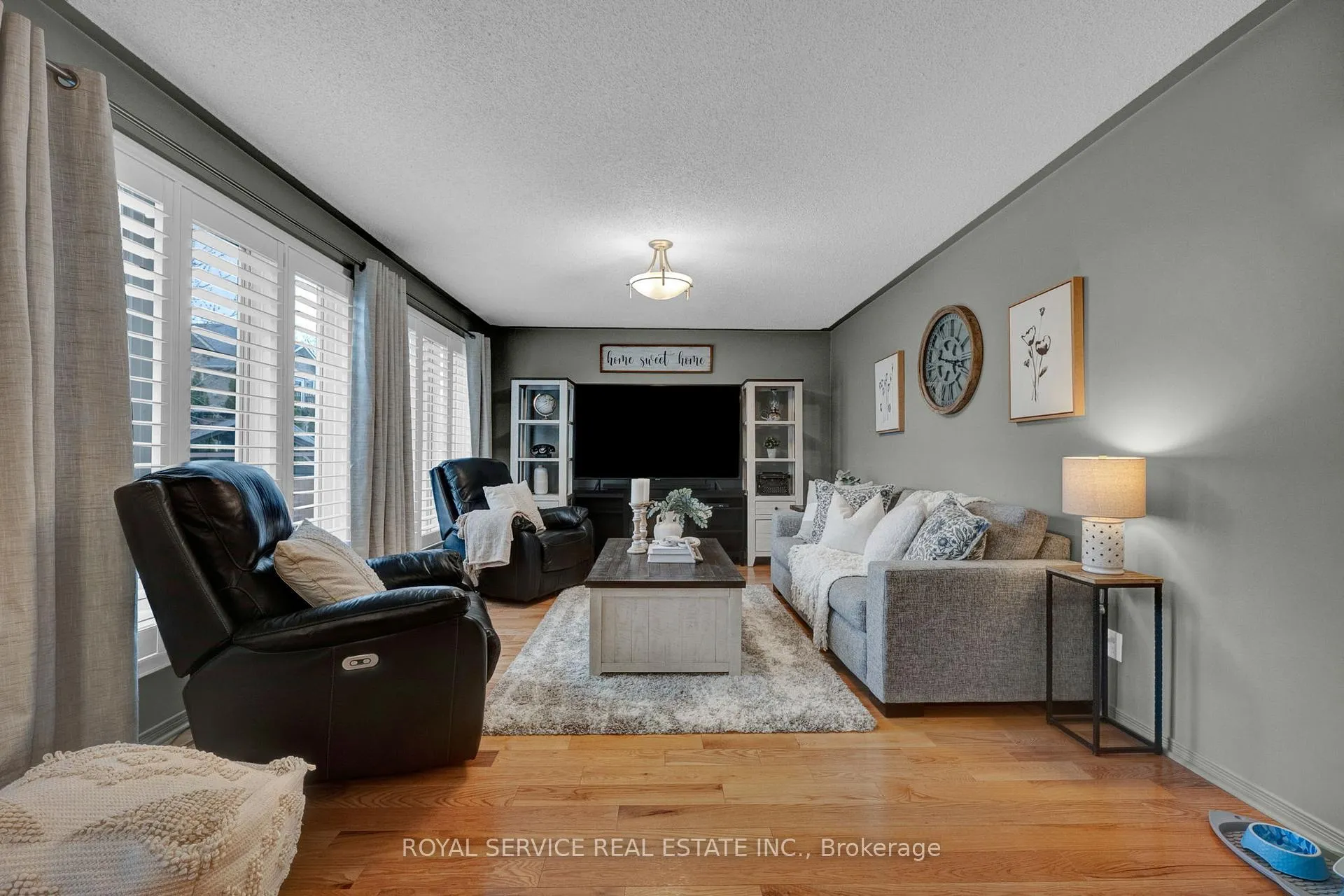 Photo 6 of 308 Woodward Avenue, Selwyn — HOMEH