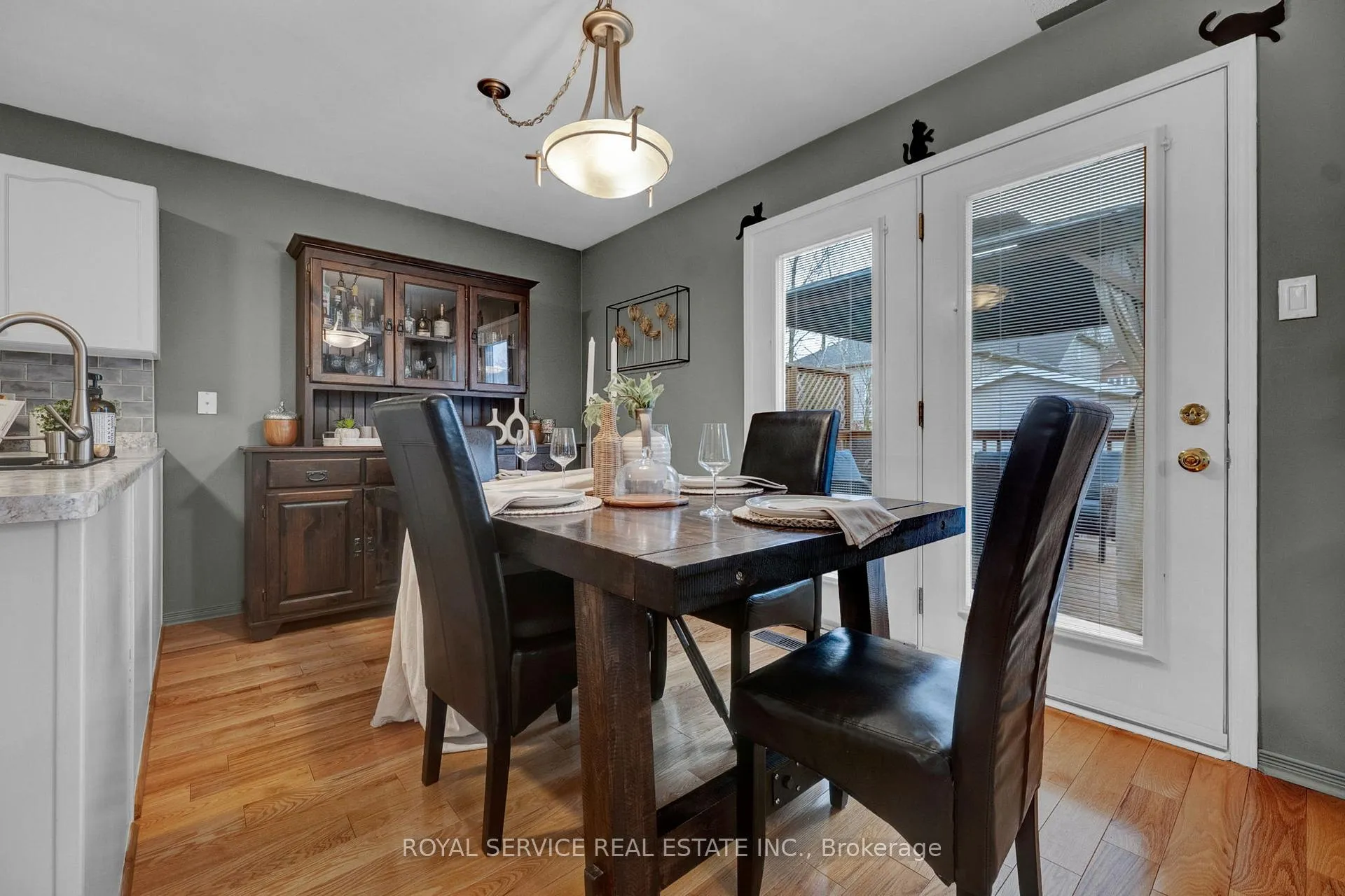 Photo 11 of 308 Woodward Avenue, Selwyn — HOMEH
