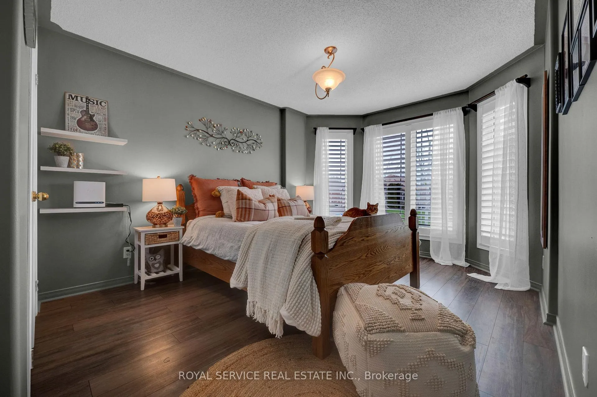 Photo 19 of 308 Woodward Avenue, Selwyn — HOMEH