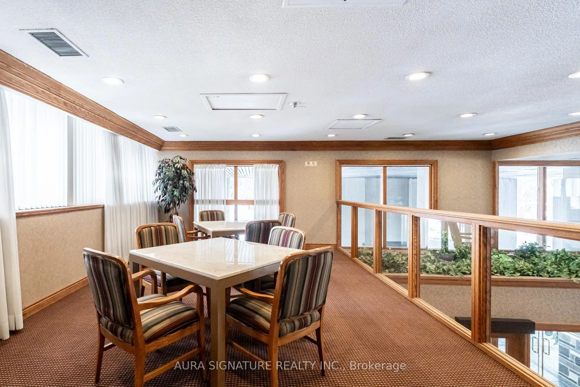 Photo 32 of Unit 203, 40 Richview Road, Etobicoke, Humber Heights — HOMEH