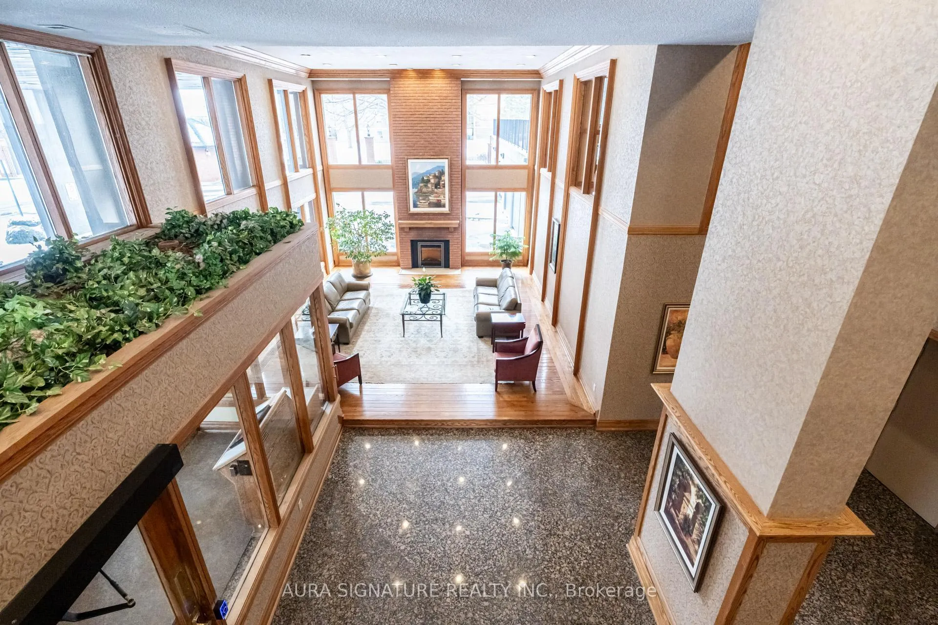 Photo 33 of Unit 203, 40 Richview Road, Etobicoke, Humber Heights — HOMEH