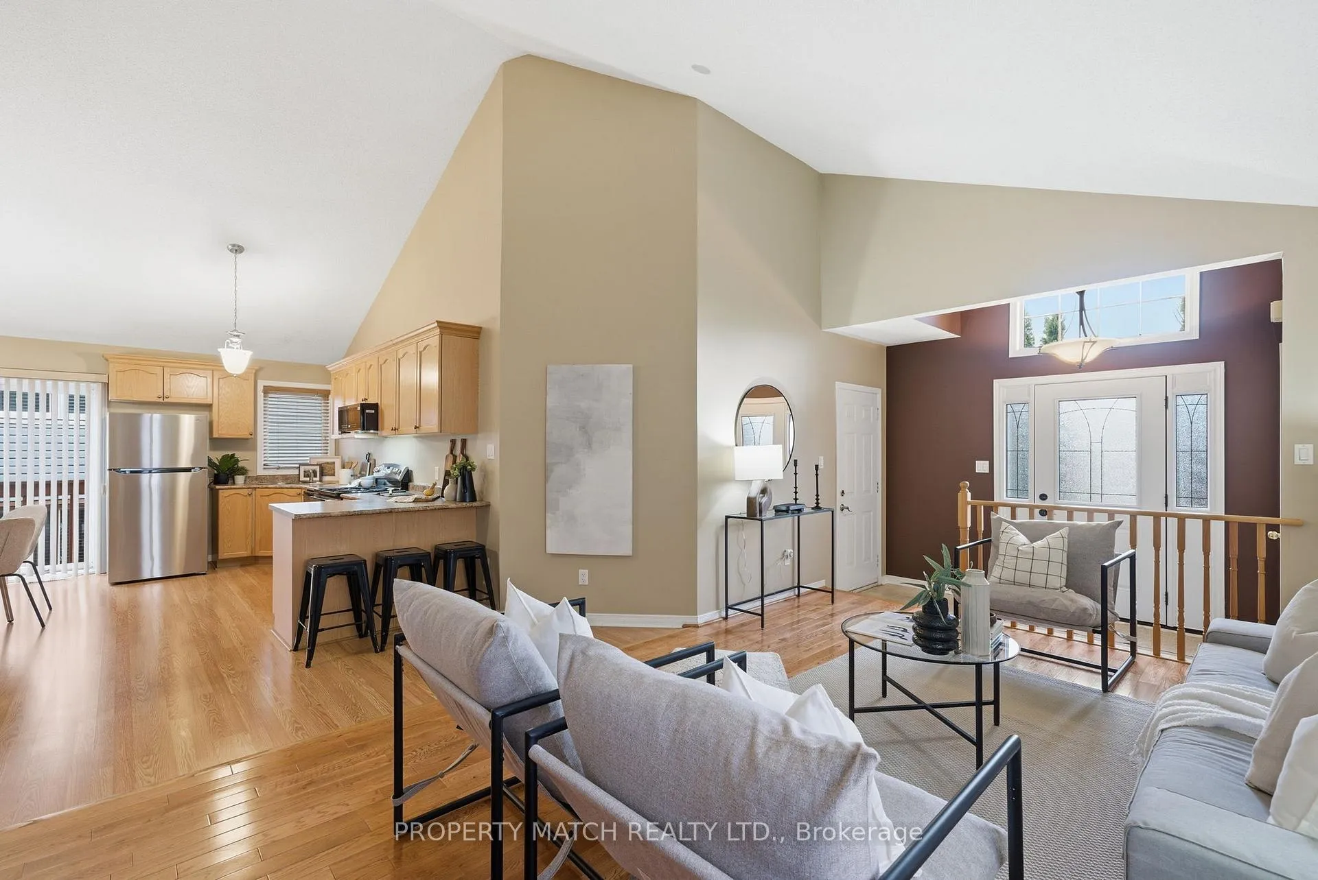 Photo 10 of 680 Ormond Drive, Oshawa, Samac — HOMEH