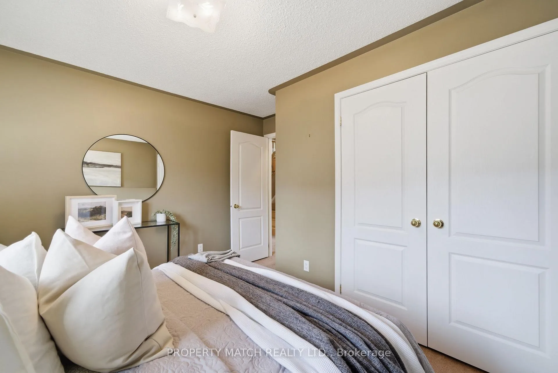 Photo 30 of 680 Ormond Drive, Oshawa, Samac — HOMEH