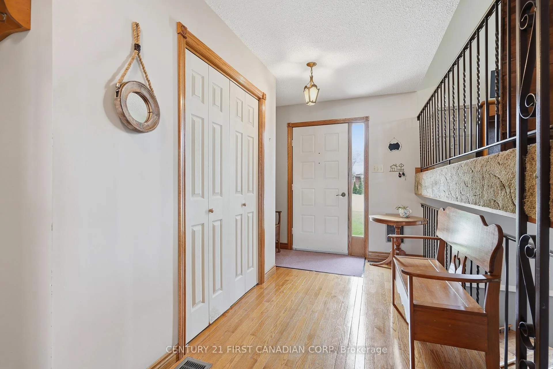 Photo 4 of 289 Ridout Street, West Elgin, Rodney — HOMEH