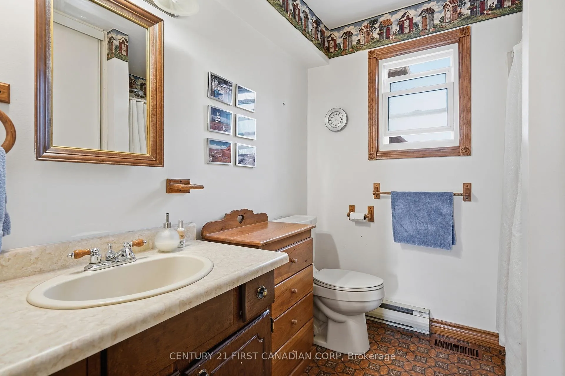 Photo 7 of 289 Ridout Street, West Elgin, Rodney — HOMEH