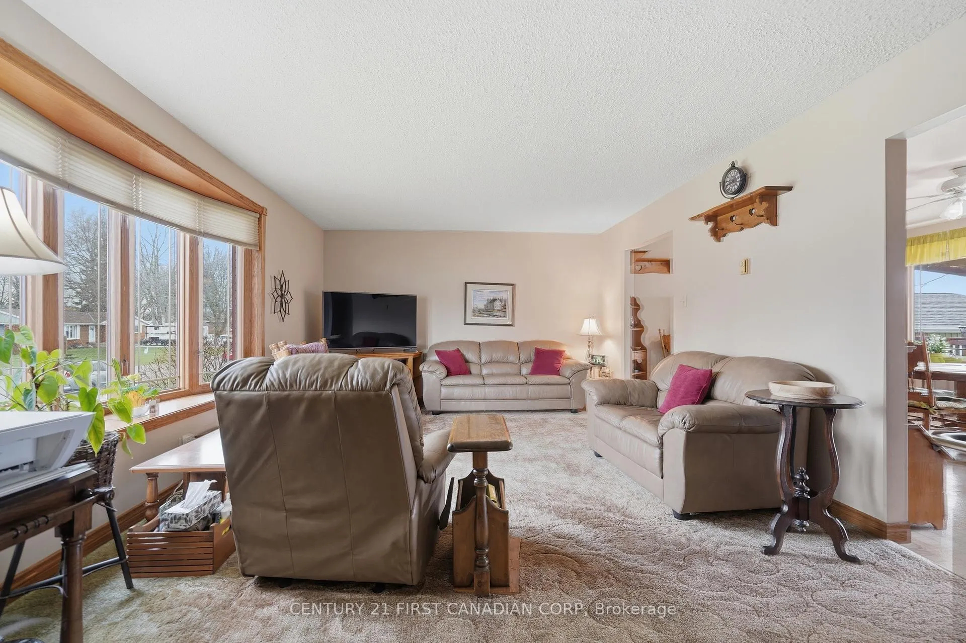 Photo 9 of 289 Ridout Street, West Elgin, Rodney — HOMEH