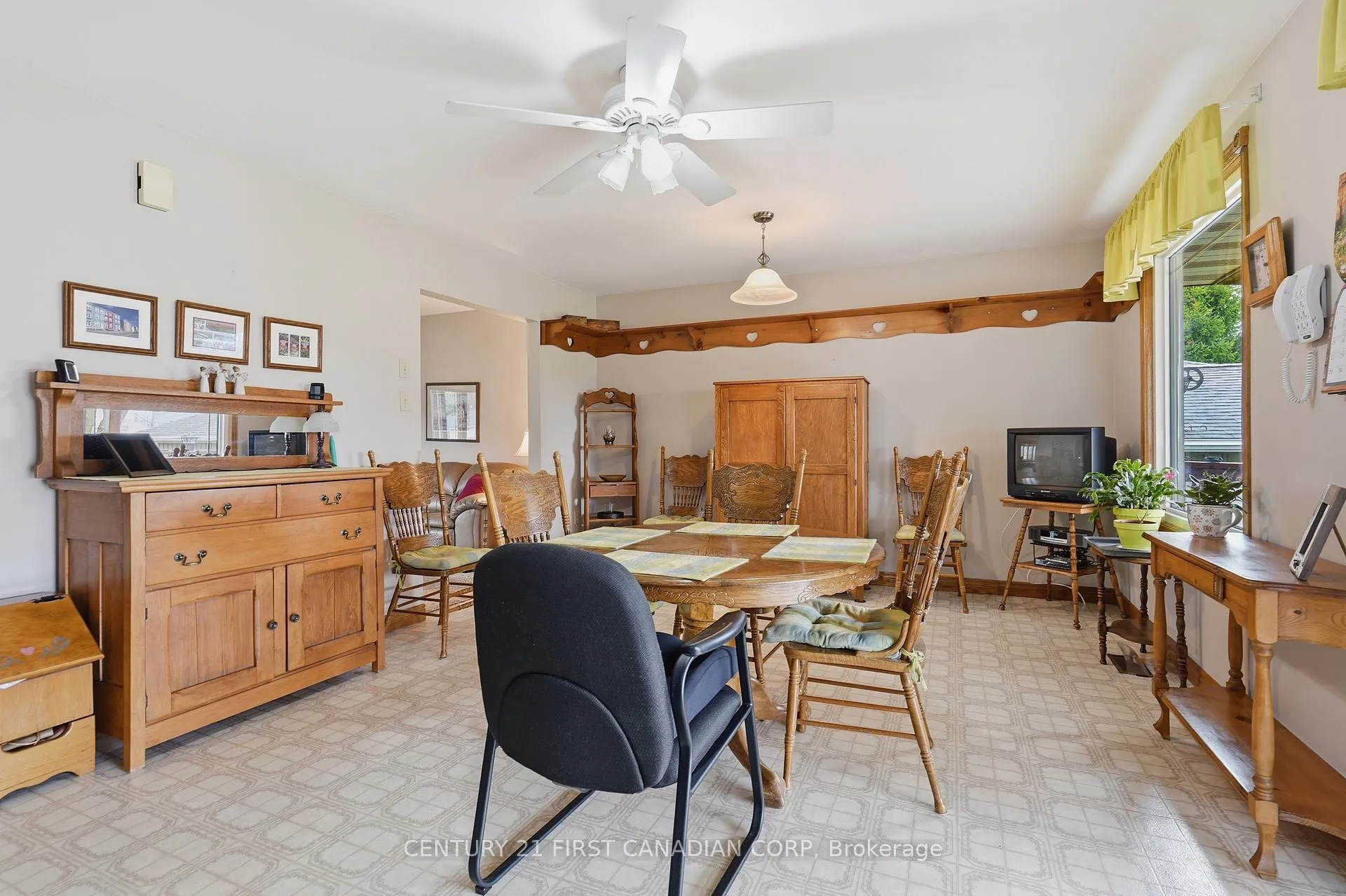 Photo 17 of 289 Ridout Street, West Elgin, Rodney — HOMEH