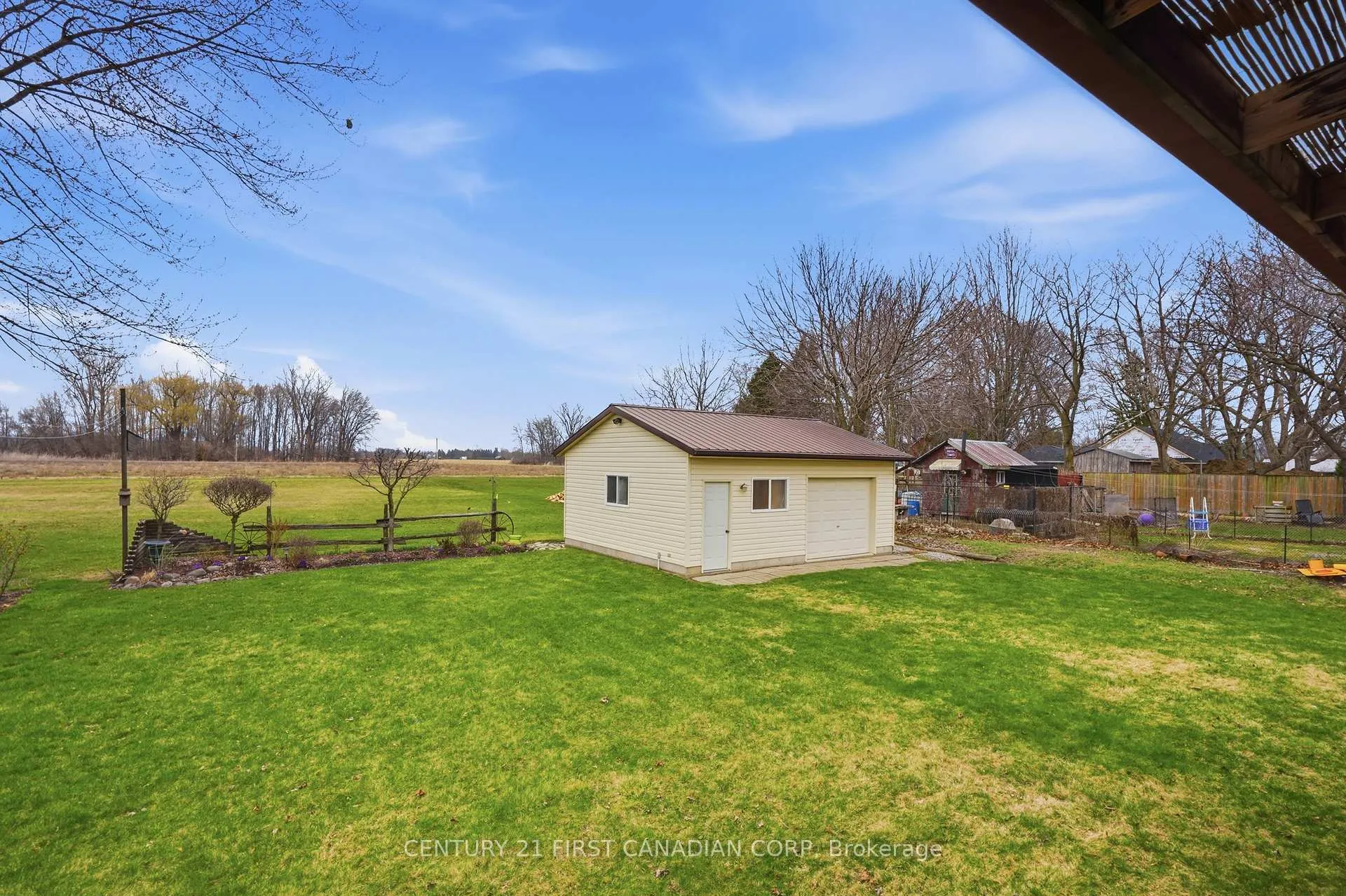Photo 39 of 289 Ridout Street, West Elgin, Rodney — HOMEH