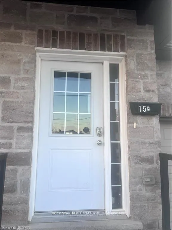 Photo 3 of 15 Townline Road E, St. Catharines, Burleigh Hill — HOMEH