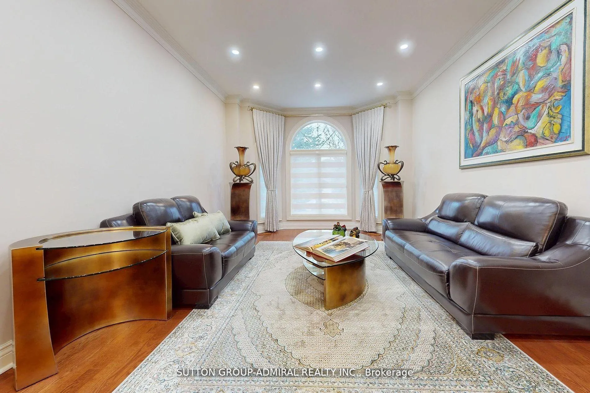 Photo 3 of 220 King High Drive, Vaughan, Beverley Glen — HOMEH