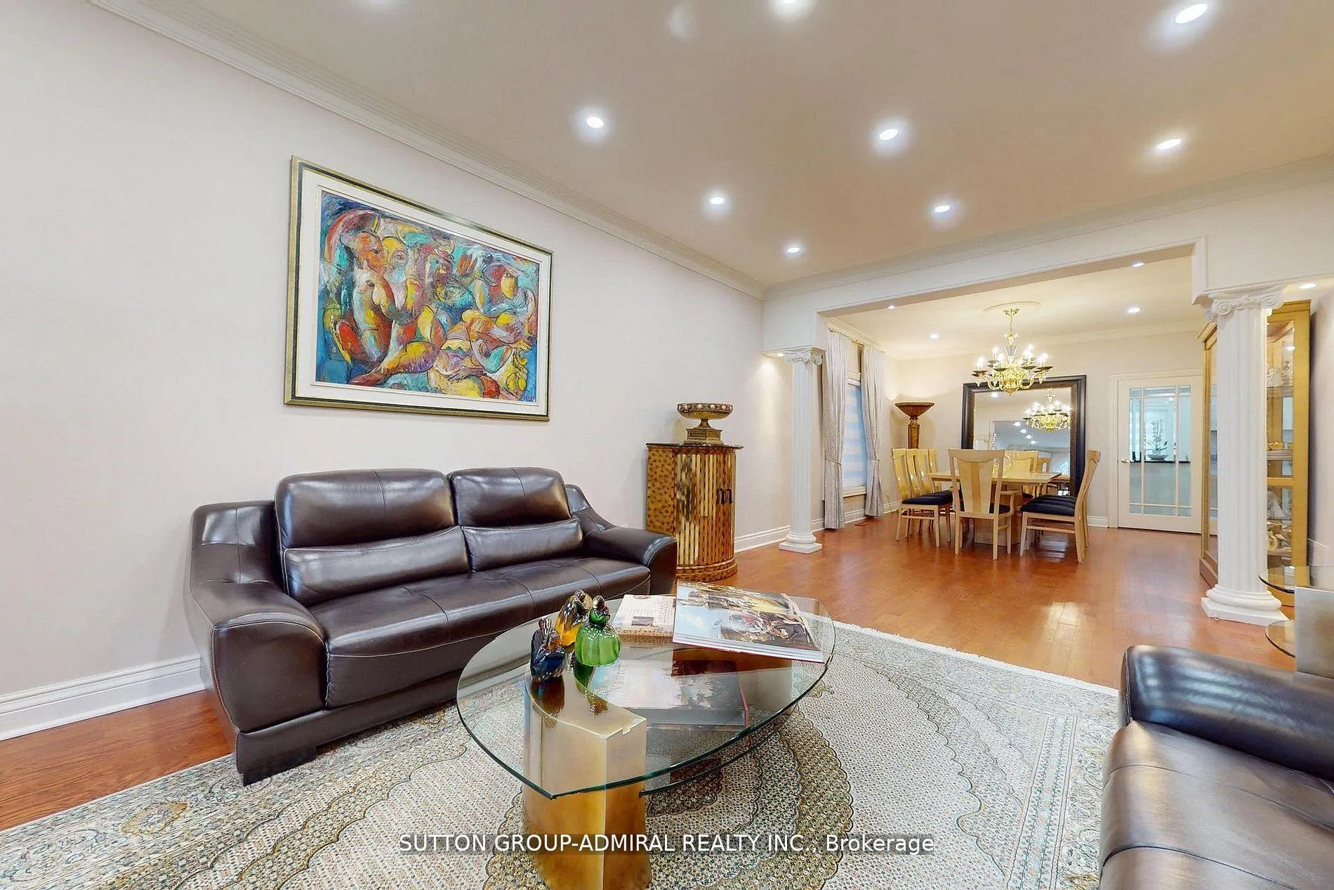 Photo 4 of 220 King High Drive, Vaughan, Beverley Glen — HOMEH