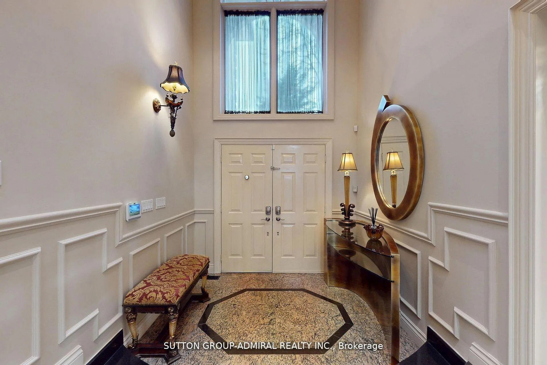 Photo 15 of 220 King High Drive, Vaughan, Beverley Glen — HOMEH