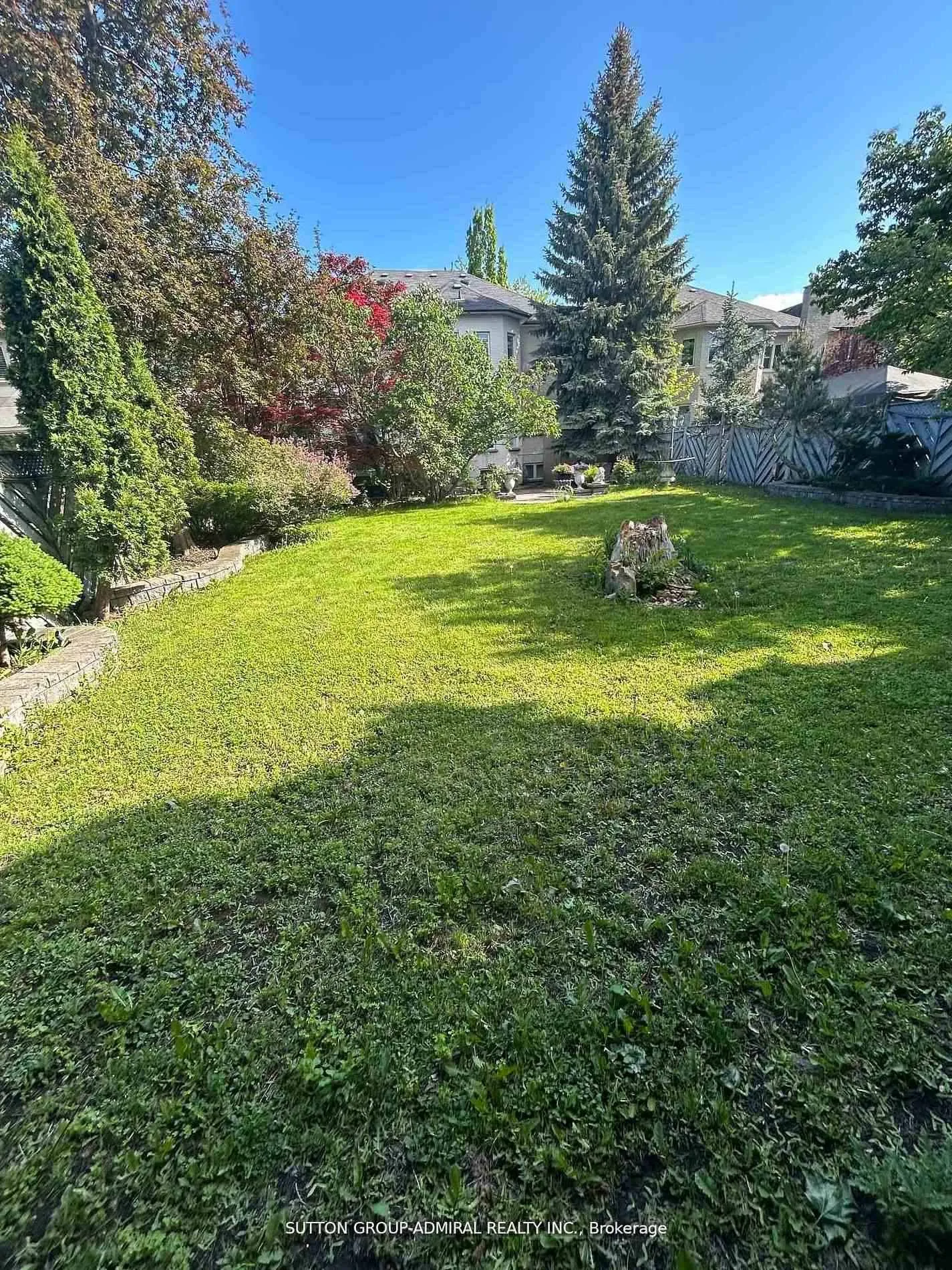 Photo 41 of 220 King High Drive, Vaughan, Beverley Glen — HOMEH