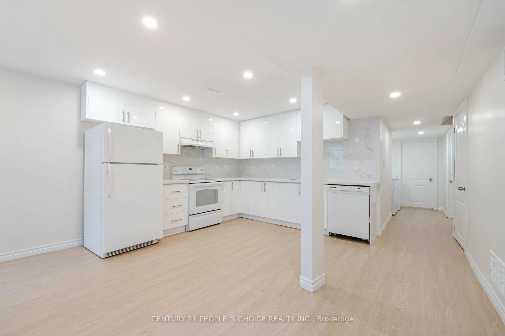 Photo 3 of Unit Bsmt, 5654 Dolmite Heights, Mississauga, Churchill Meadows — HOMEH