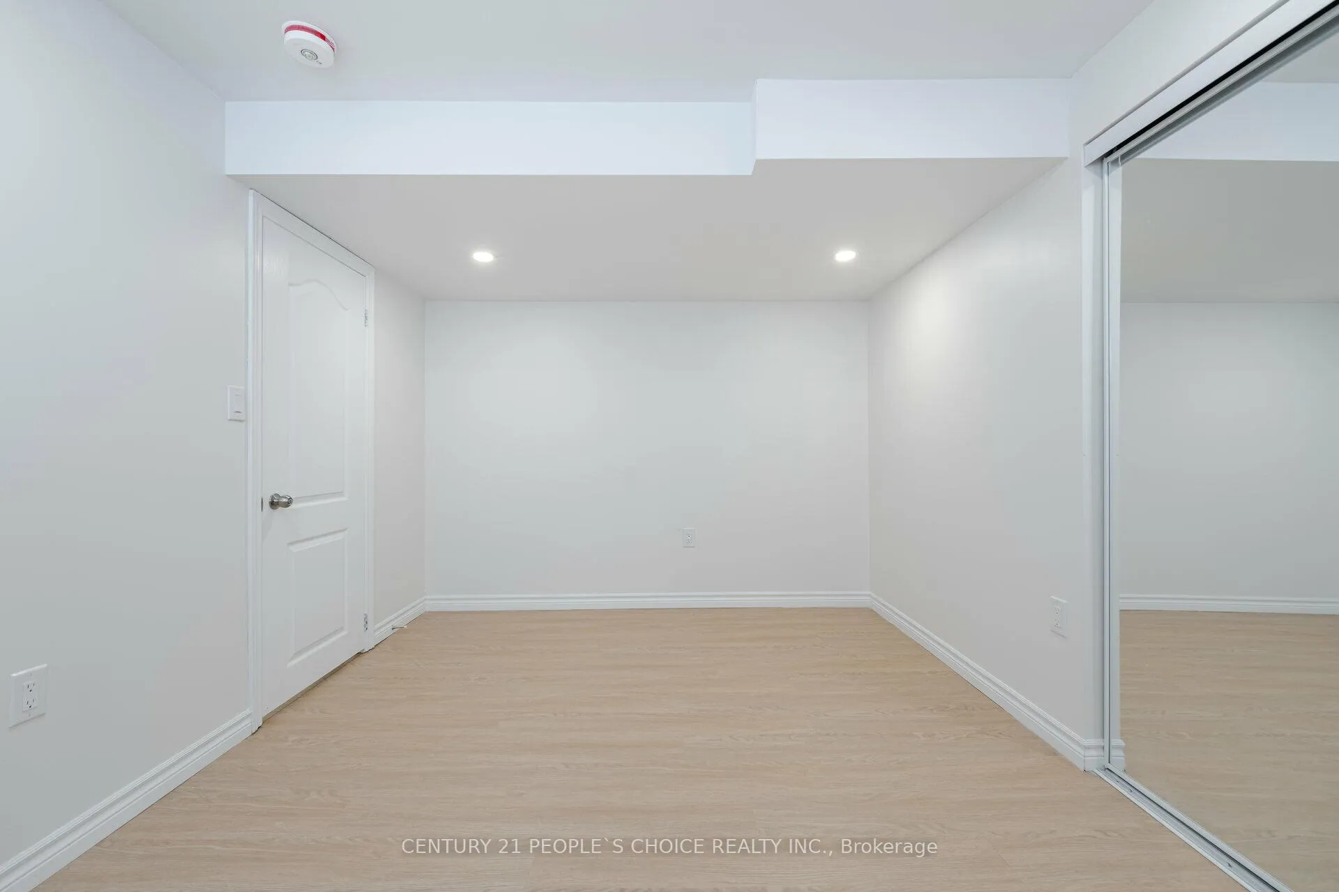 Photo 13 of Unit Bsmt, 5654 Dolmite Heights, Mississauga, Churchill Meadows — HOMEH