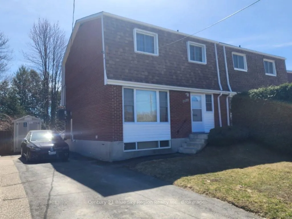 Front of 1976 Mckeown Avenue