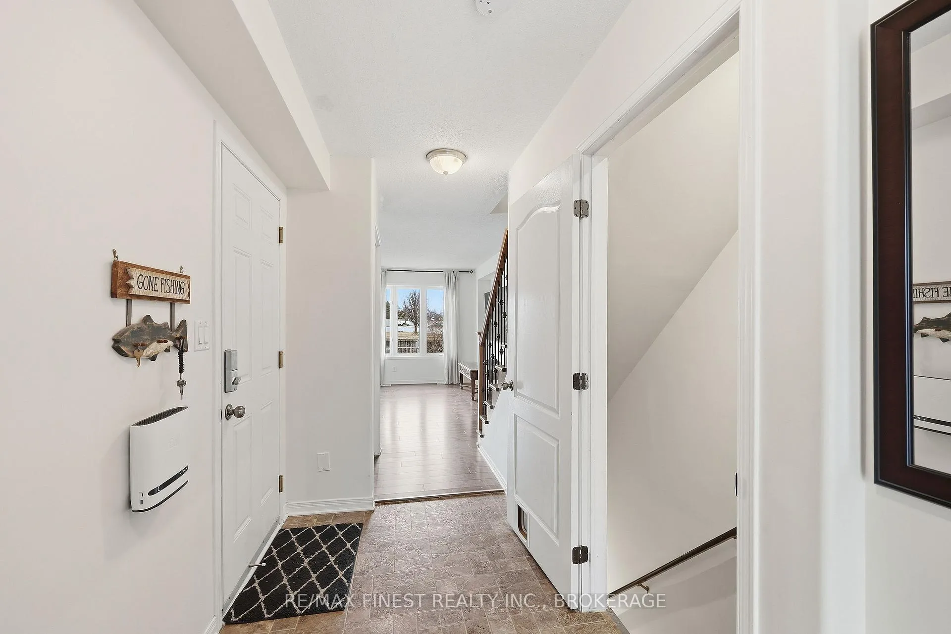 Photo 5 of 2189 Swanfield Street, Kingston, East Gardiners Rd — HOMEH