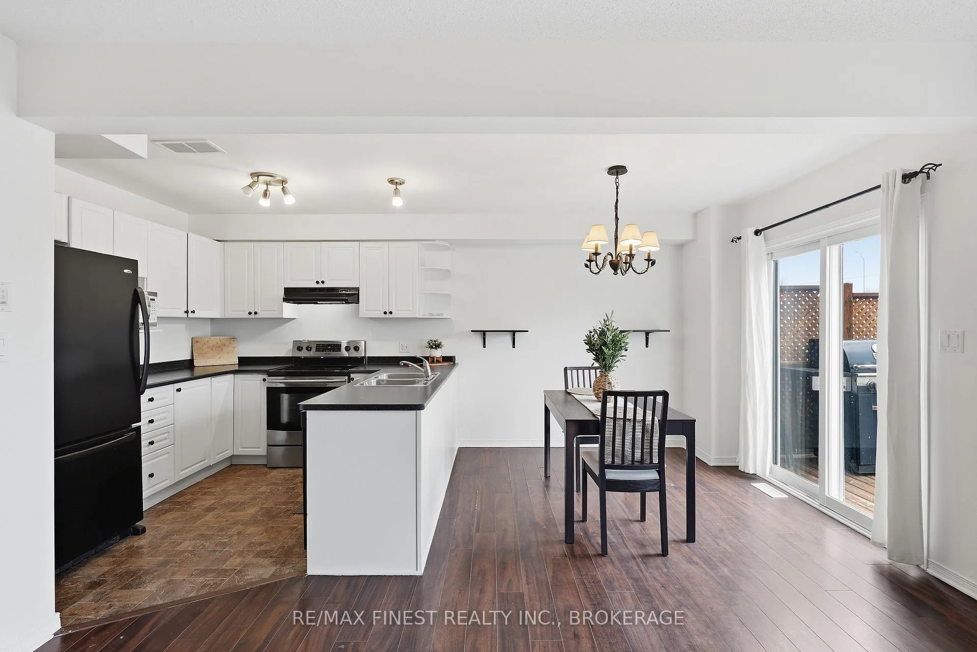 Photo 9 of 2189 Swanfield Street, Kingston, East Gardiners Rd — HOMEH