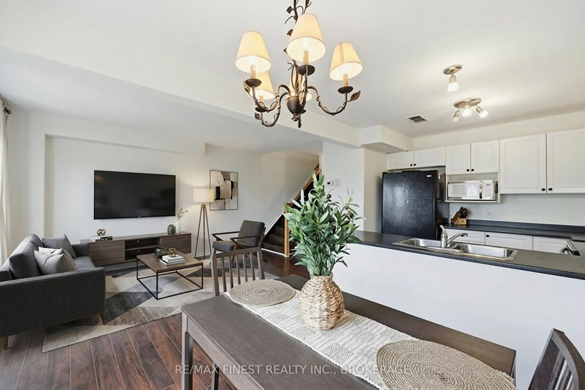 Photo 15 of 2189 Swanfield Street, Kingston, East Gardiners Rd — HOMEH