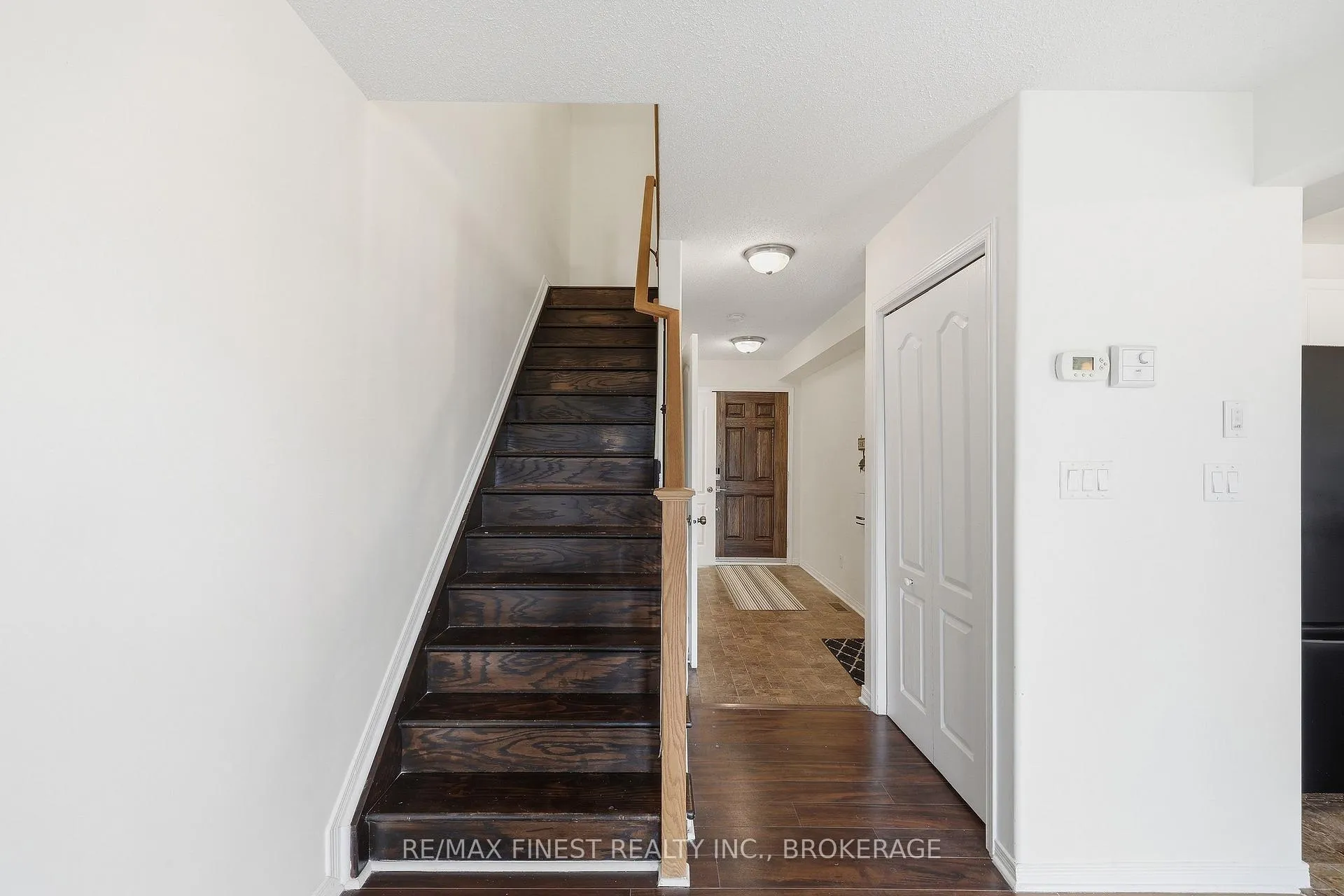 Photo 16 of 2189 Swanfield Street, Kingston, East Gardiners Rd — HOMEH