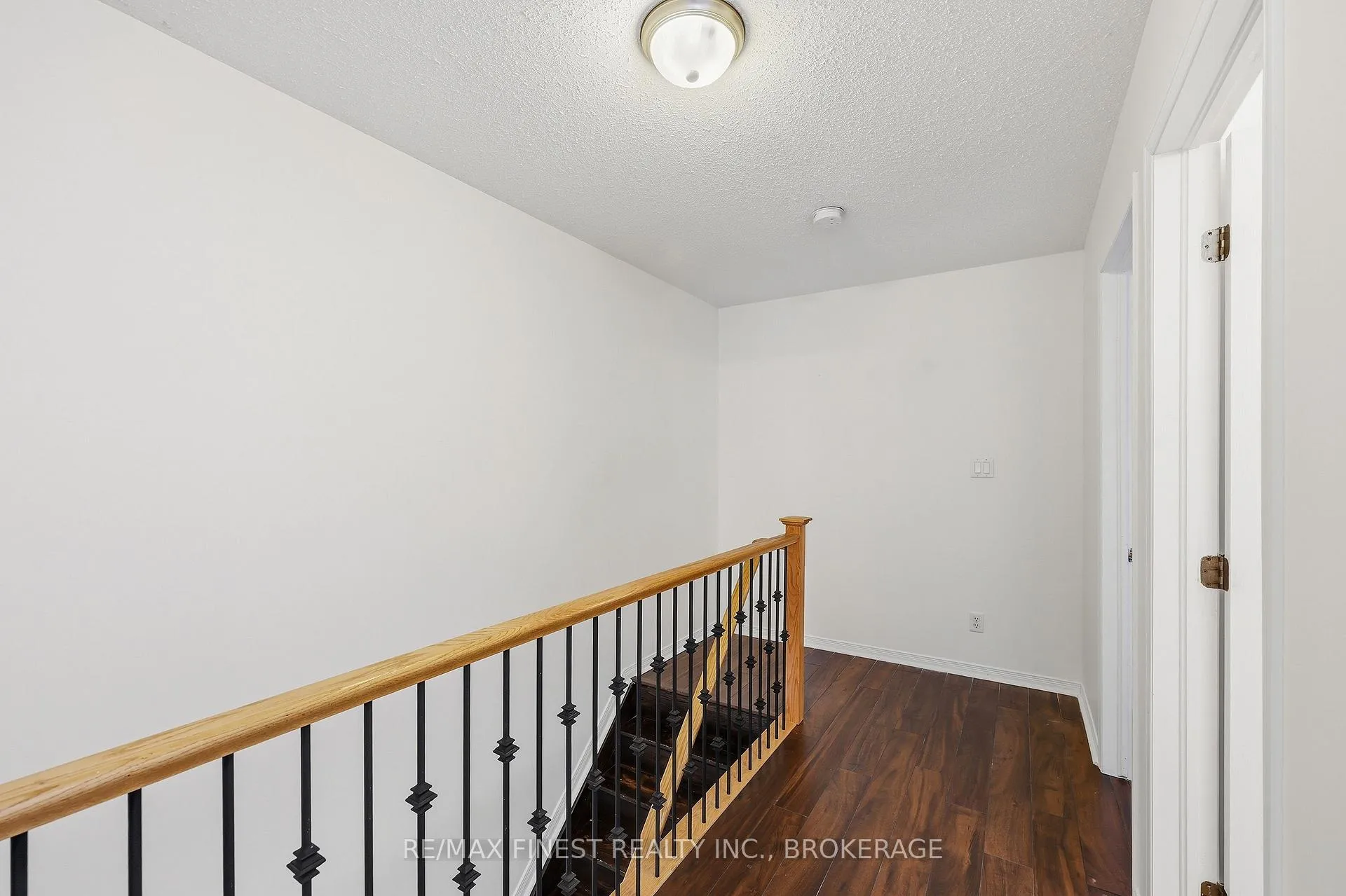 Photo 17 of 2189 Swanfield Street, Kingston, East Gardiners Rd — HOMEH