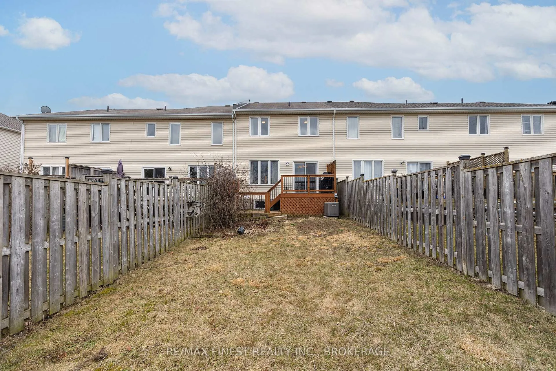 Photo 37 of 2189 Swanfield Street, Kingston, East Gardiners Rd — HOMEH