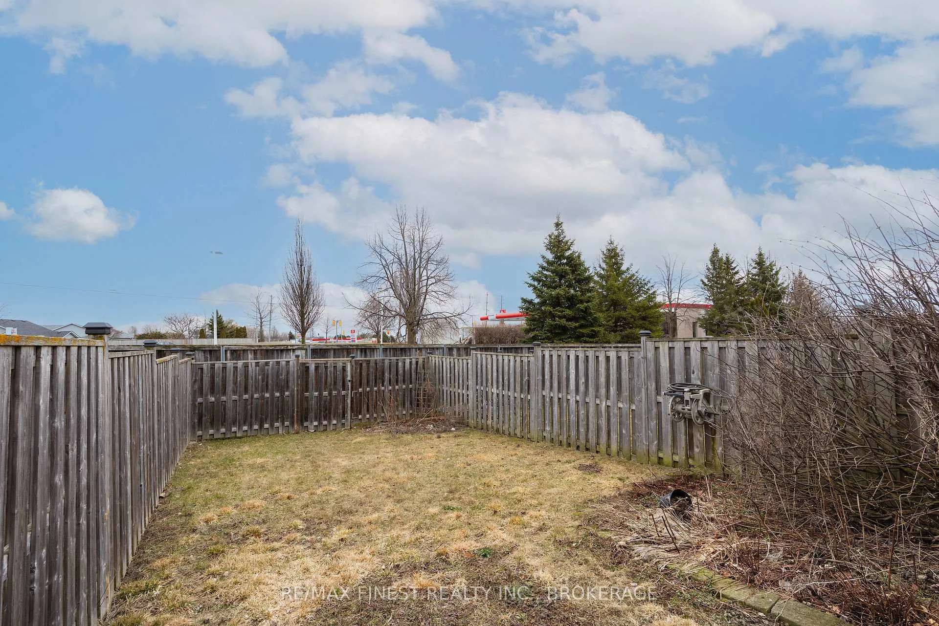 Photo 38 of 2189 Swanfield Street, Kingston, East Gardiners Rd — HOMEH