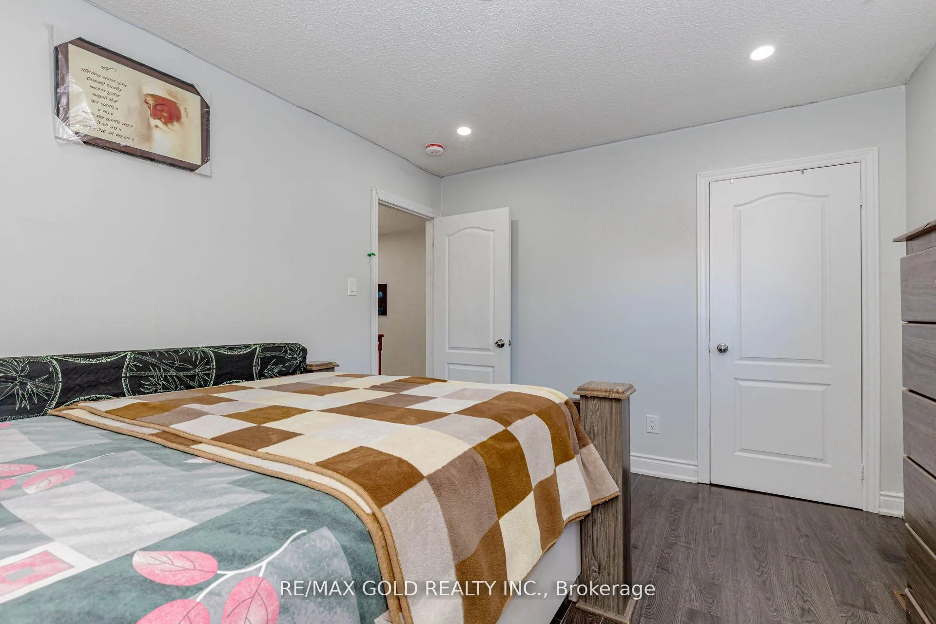 Photo 22 of 61 Kingknoll Drive, Brampton, Fletcher's Creek South — HOMEH