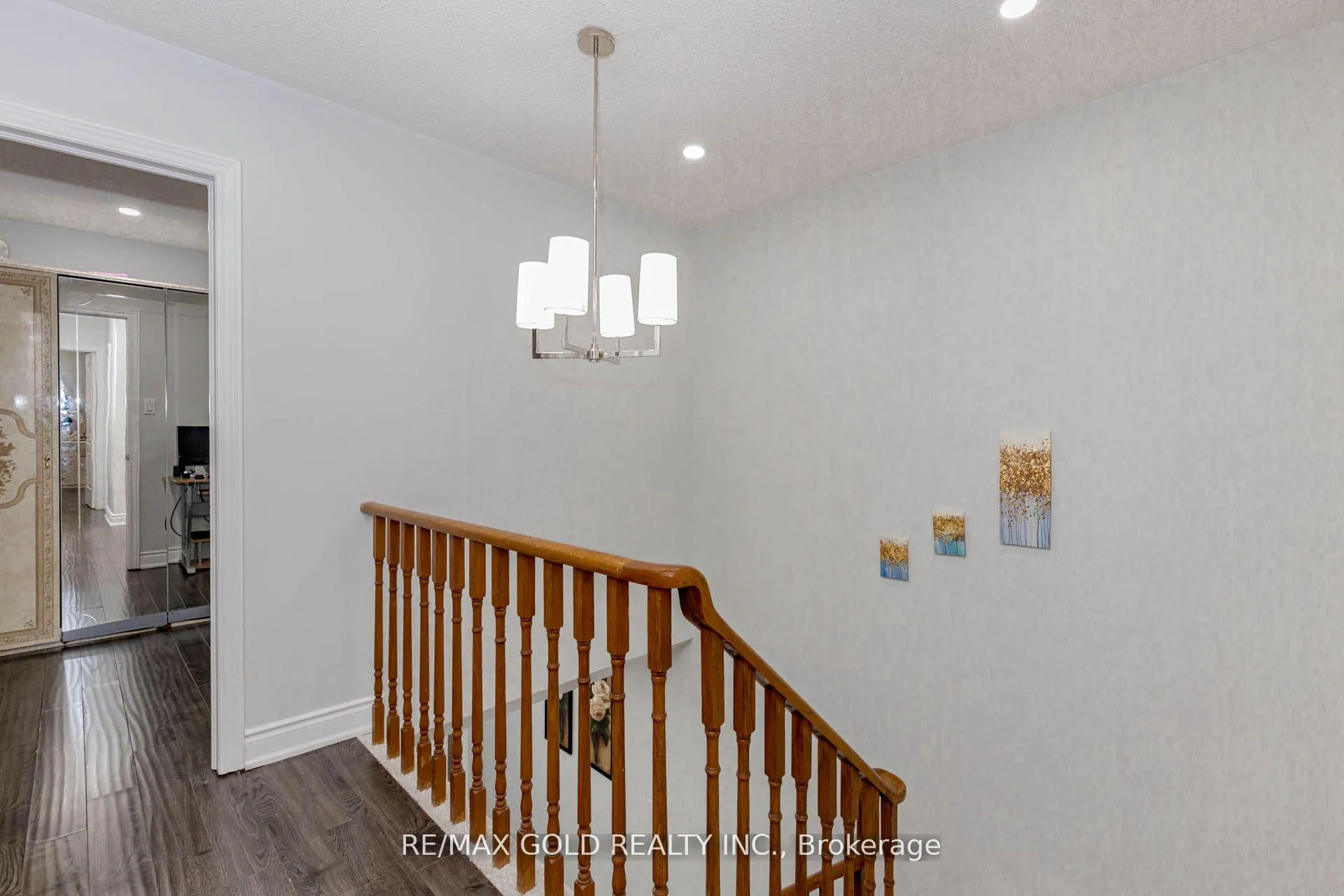 Photo 23 of 61 Kingknoll Drive, Brampton, Fletcher's Creek South — HOMEH