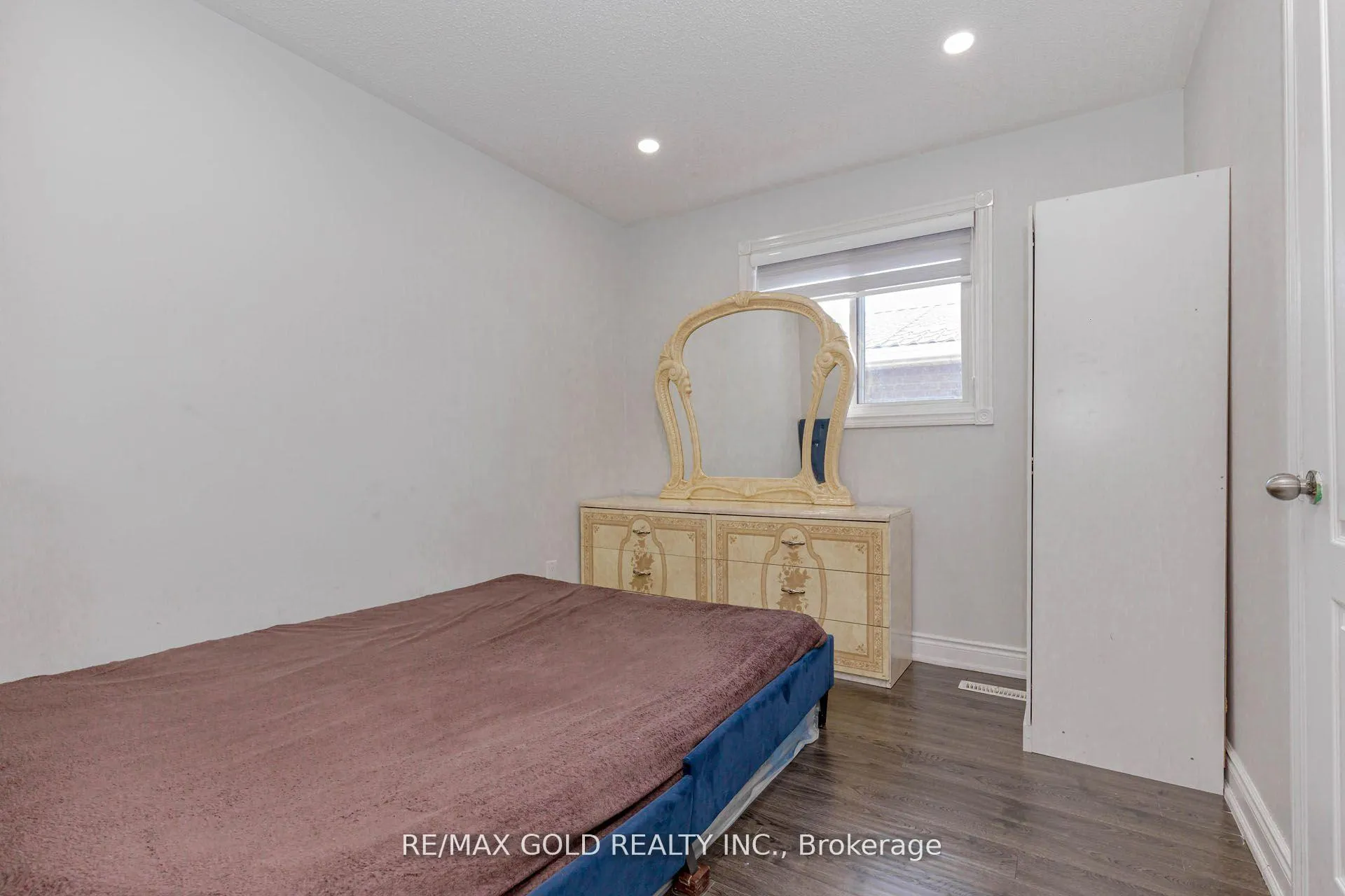 Photo 30 of 61 Kingknoll Drive, Brampton, Fletcher's Creek South — HOMEH