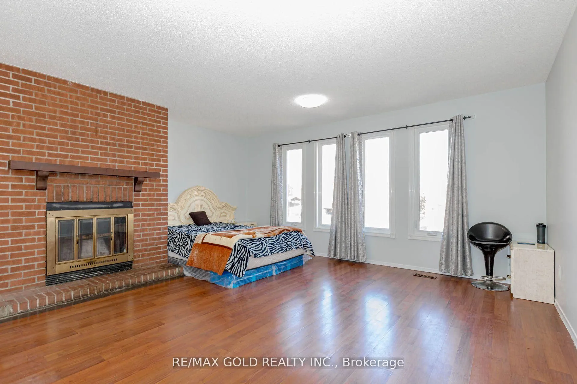 Photo 37 of 61 Kingknoll Drive, Brampton, Fletcher's Creek South — HOMEH