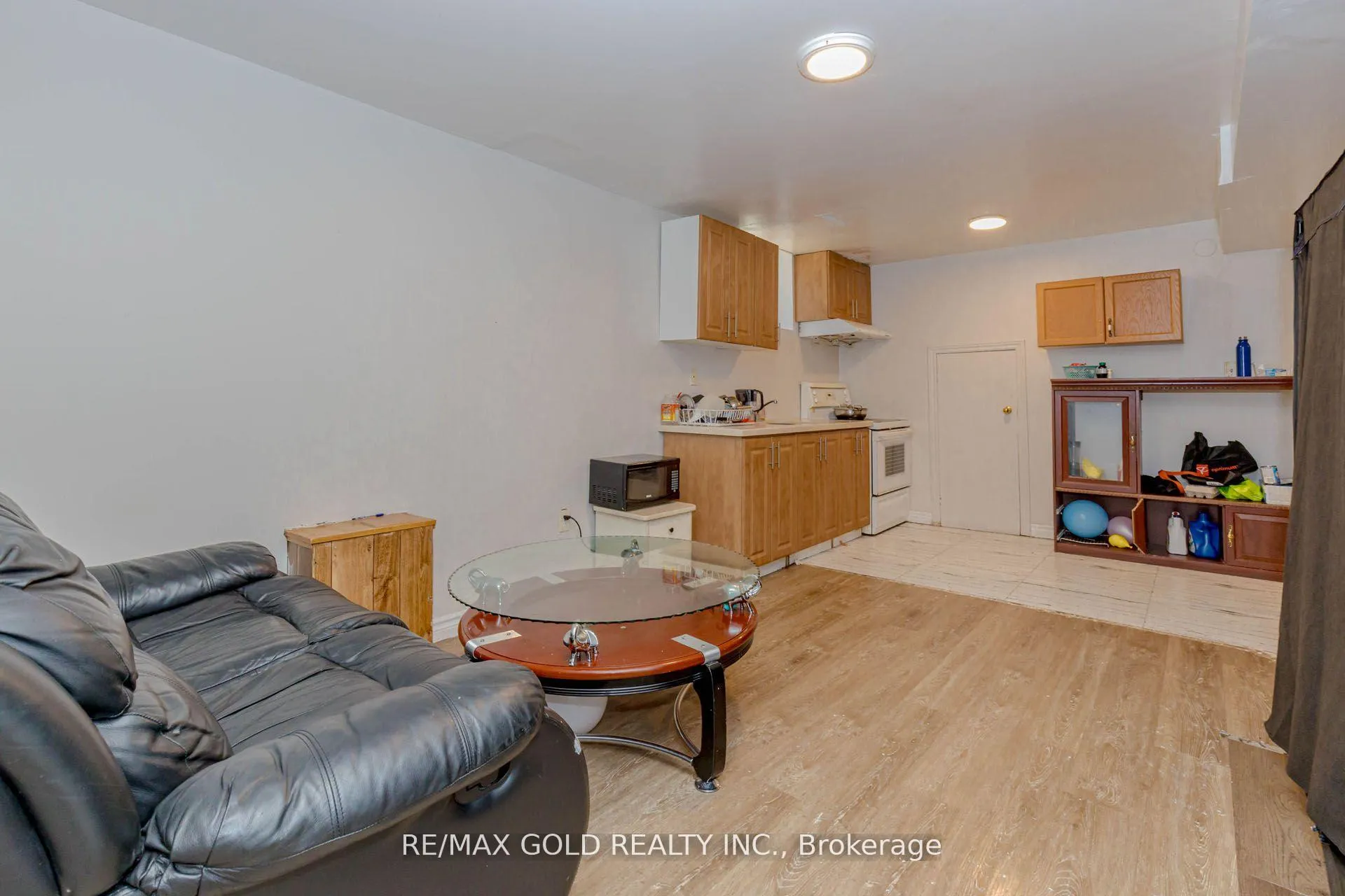 Photo 46 of 61 Kingknoll Drive, Brampton, Fletcher's Creek South — HOMEH