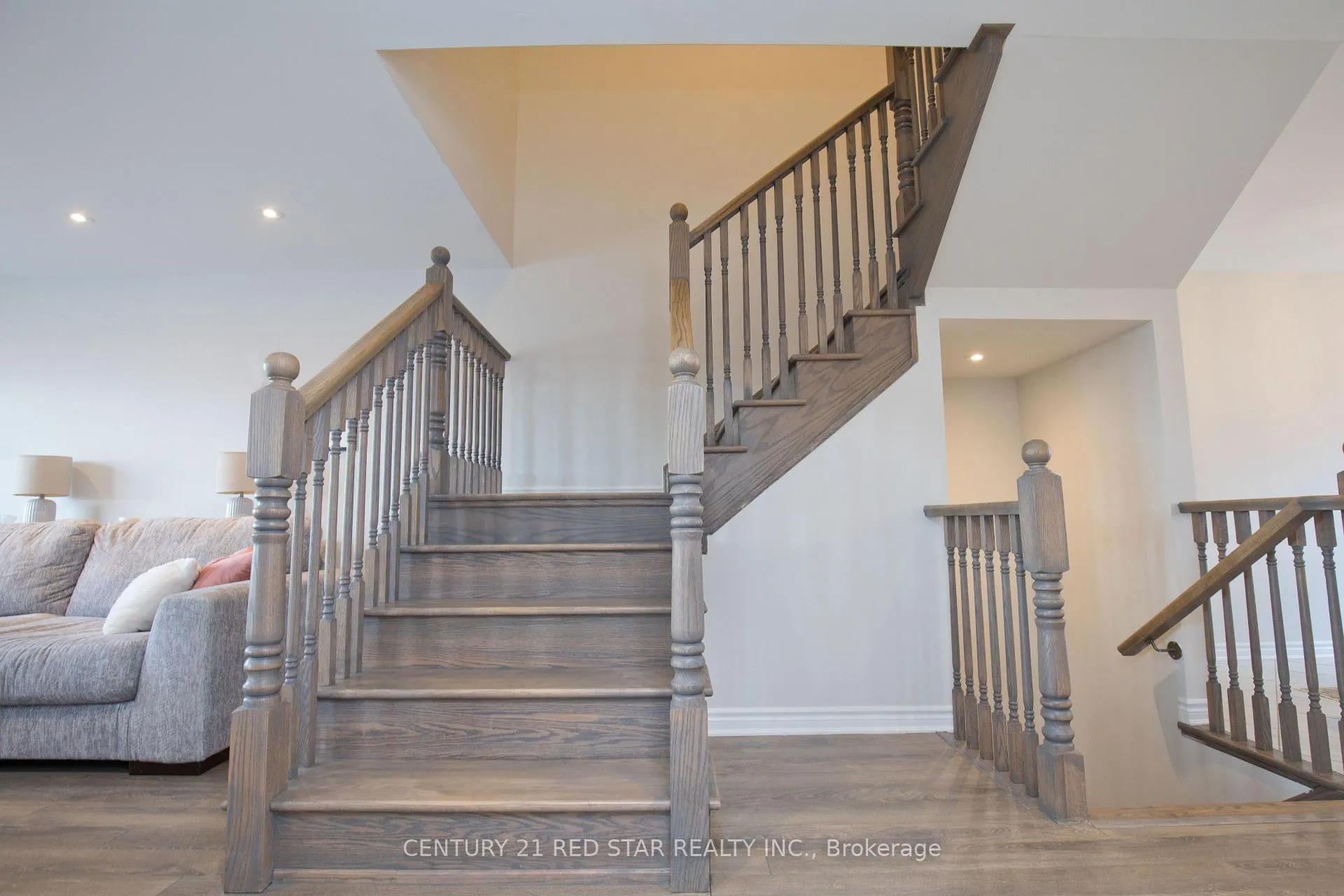 Photo 34 of 458 Remembrance Road, Brampton, Northwest Brampton — HOMEH