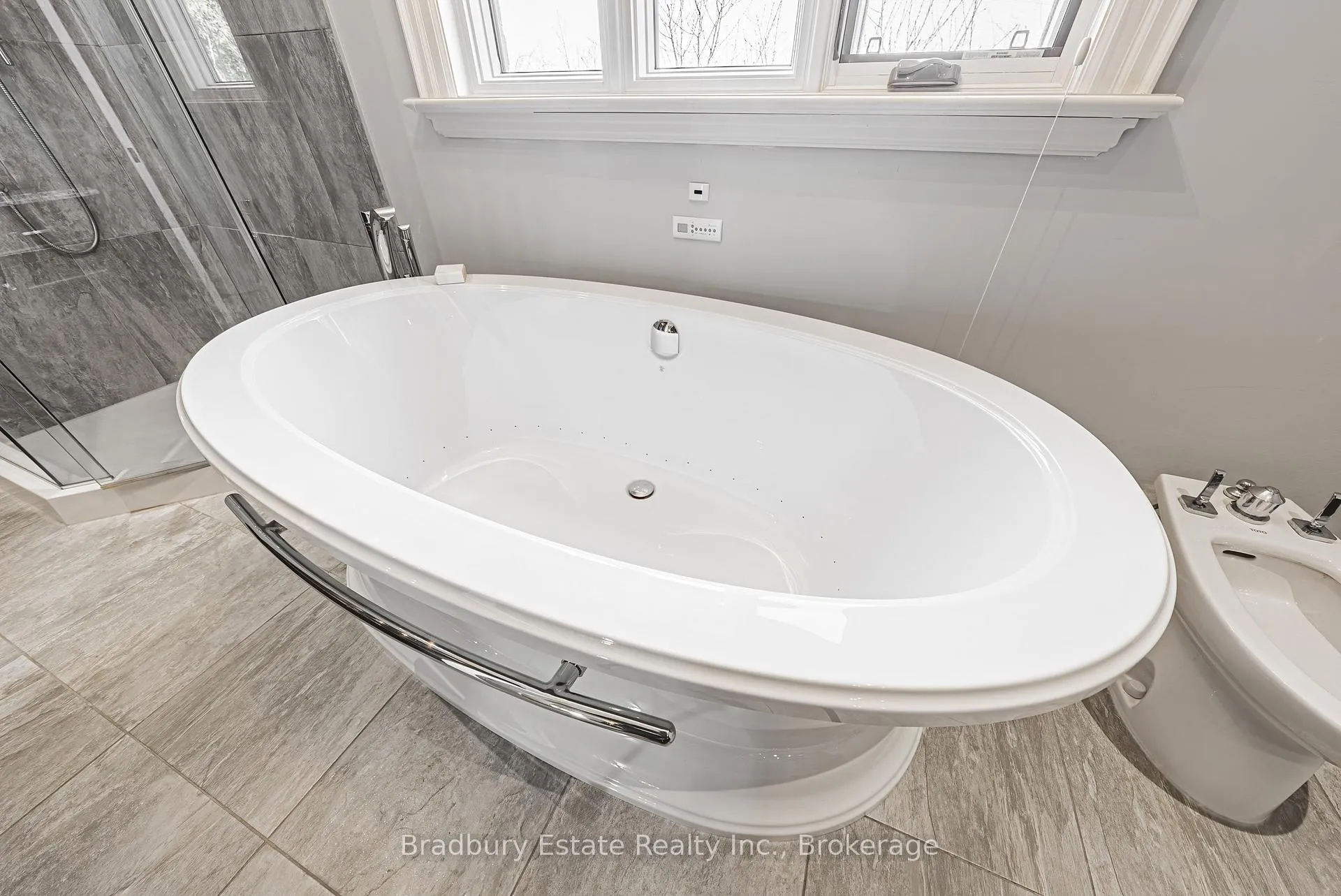 Photo 26 of 221 Glover Road, Hamilton, Fruitland — HOMEH