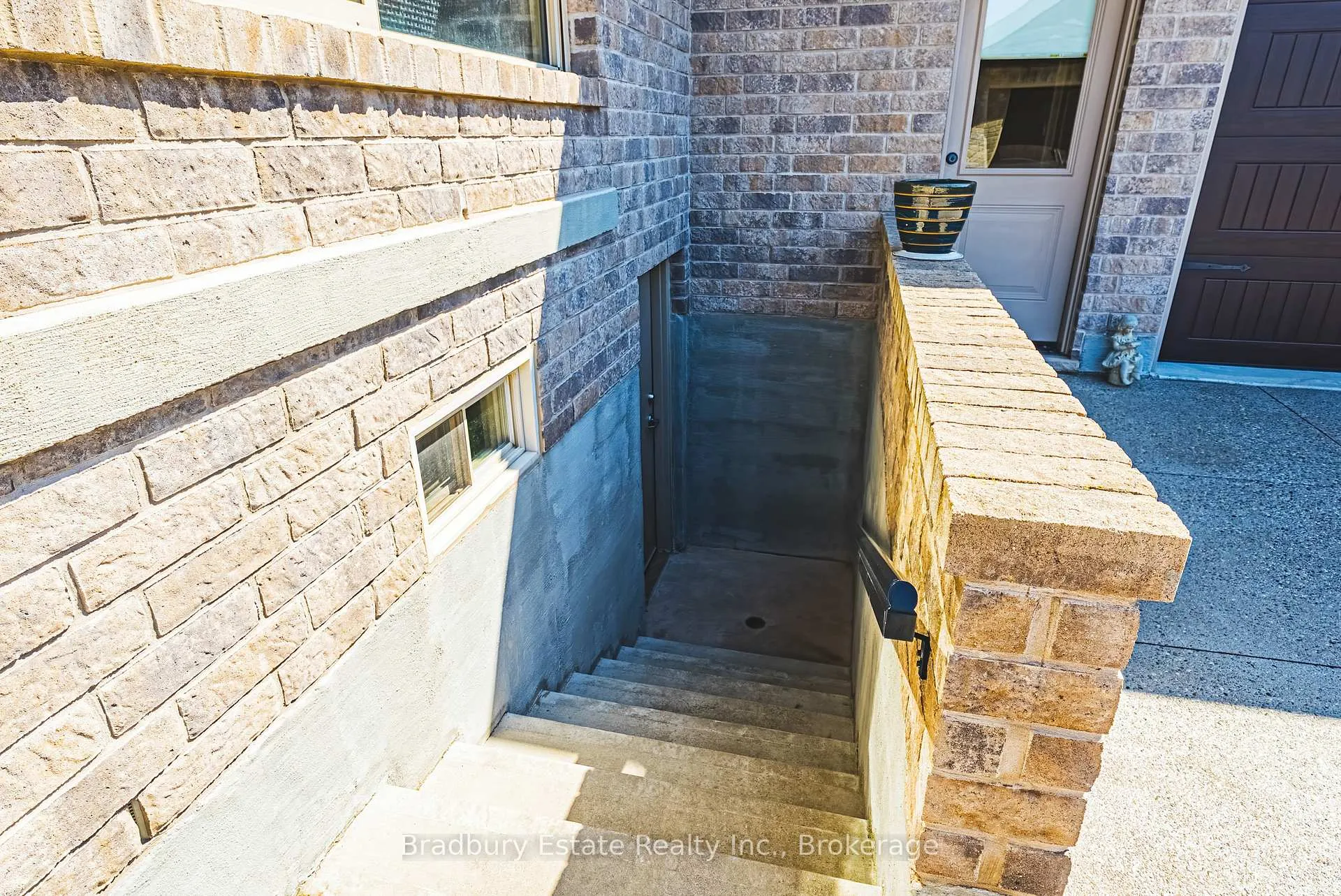 Photo 42 of 221 Glover Road, Hamilton, Fruitland — HOMEH