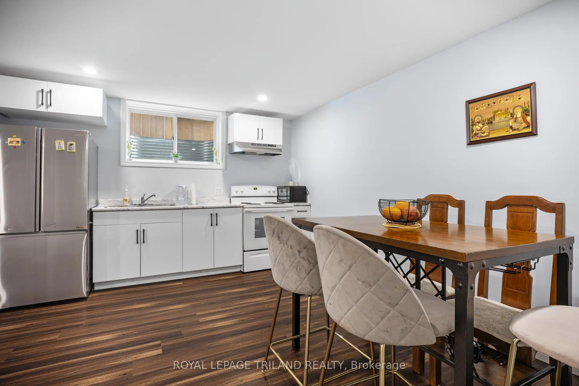 Photo 32 of 2382 Wickerson Road, London, South K — HOMEH