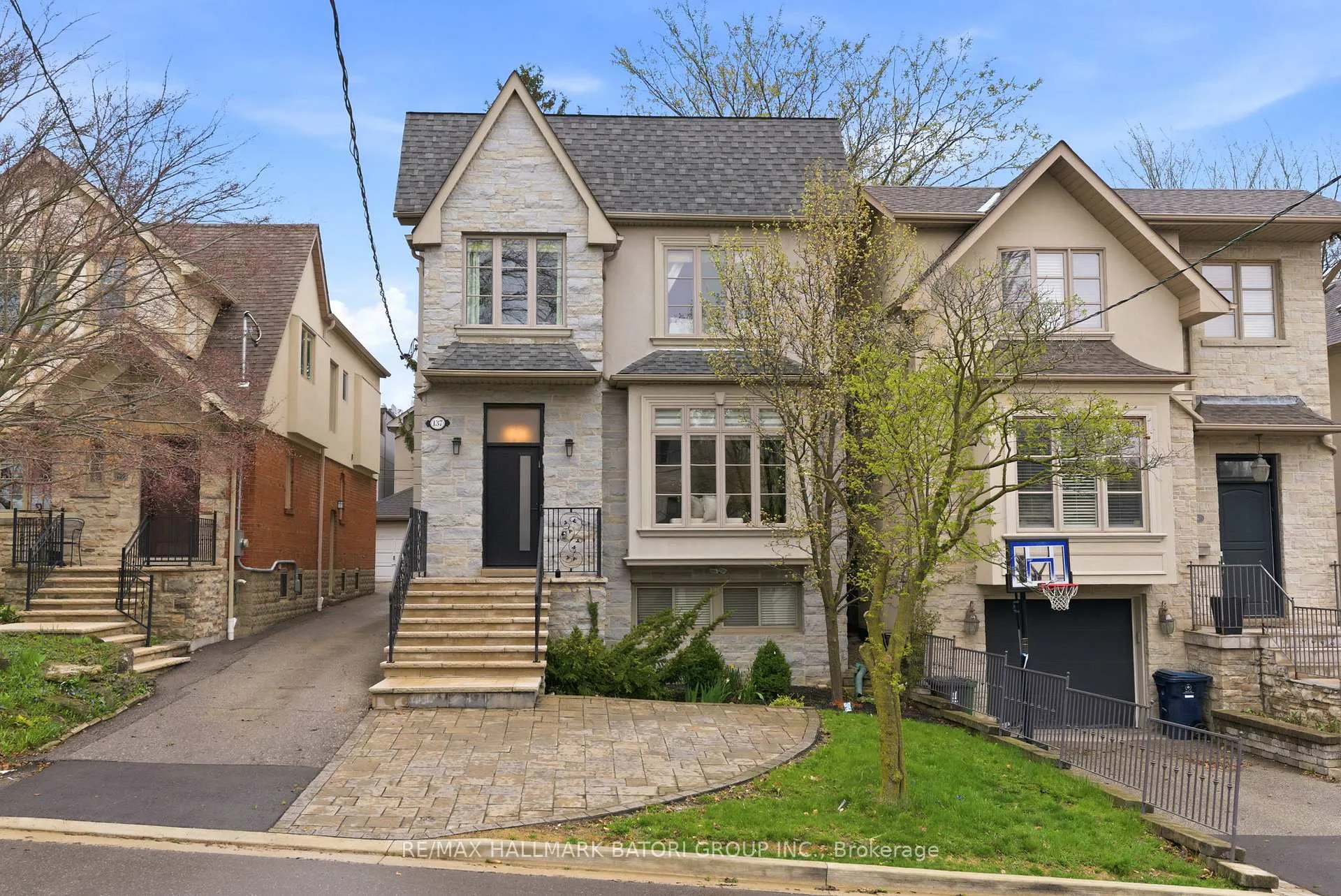 Photo 1 of 137 Latimer Avenue, Toronto, Lawrence Park South — HOMEH