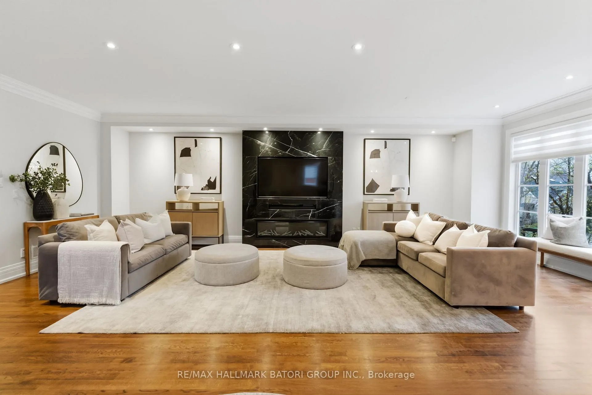 Photo 4 of 137 Latimer Avenue, Toronto, Lawrence Park South — HOMEH