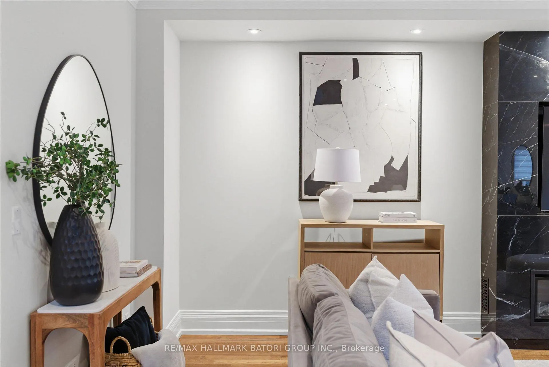 Photo 9 of 137 Latimer Avenue, Toronto, Lawrence Park South — HOMEH