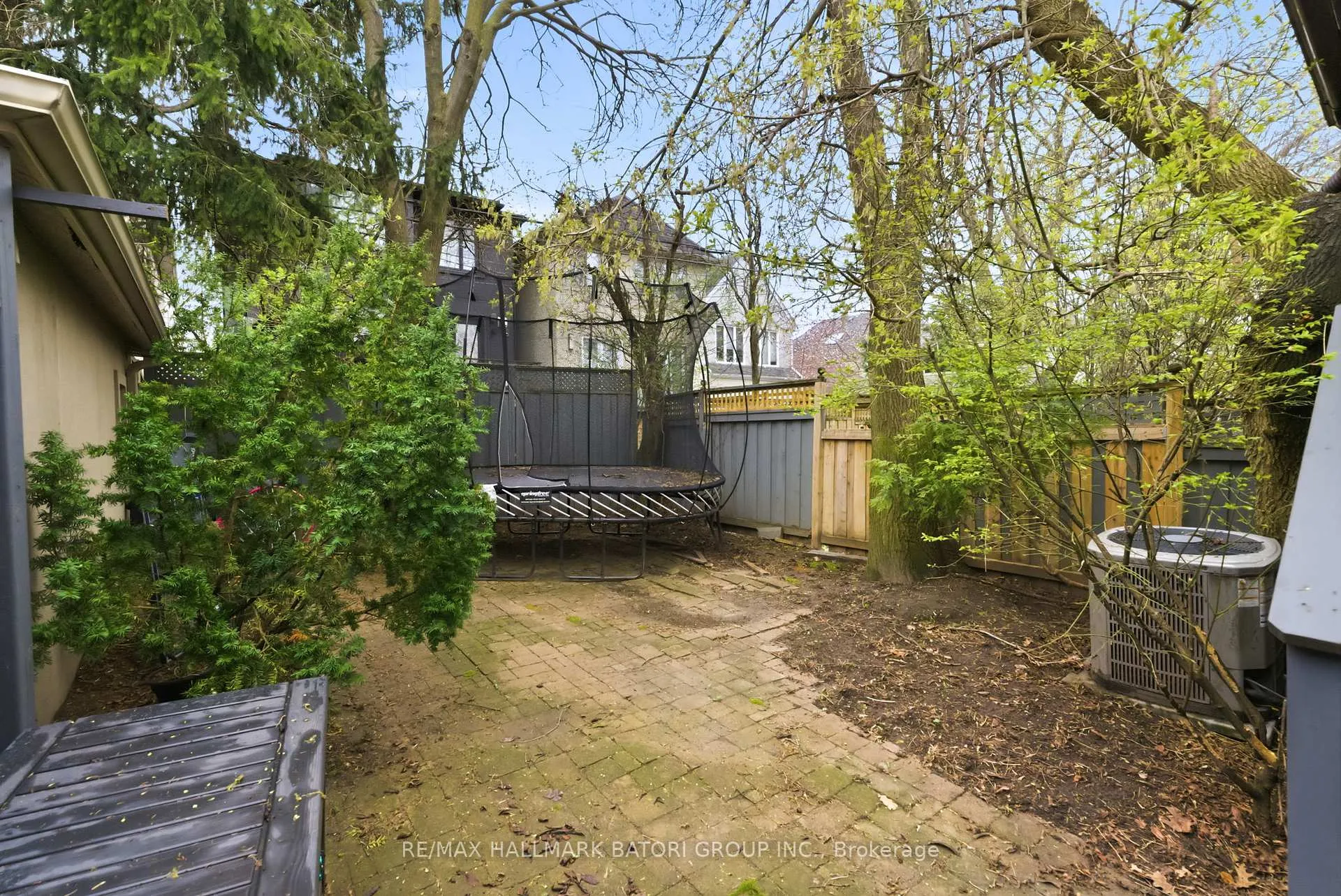 Photo 46 of 137 Latimer Avenue, Toronto, Lawrence Park South — HOMEH