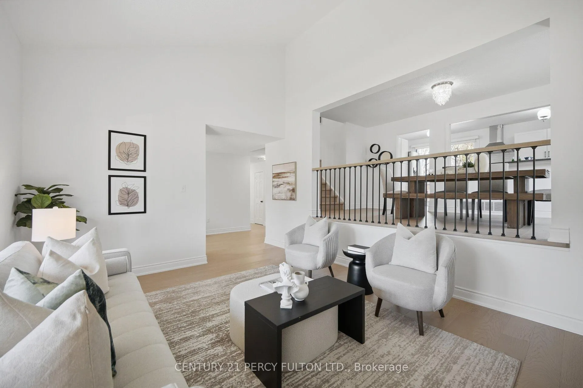 Photo 8 of 1825 Bronte Square, Pickering, Liverpool — HOMEH