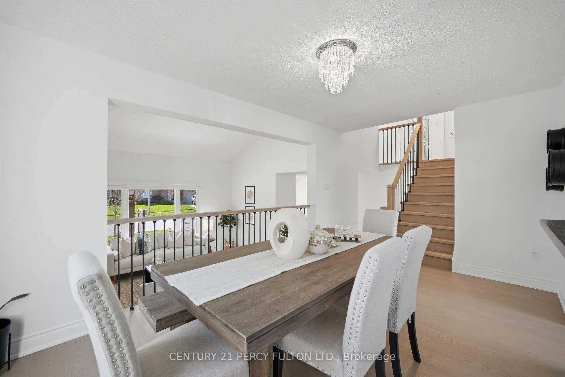Photo 12 of 1825 Bronte Square, Pickering, Liverpool — HOMEH