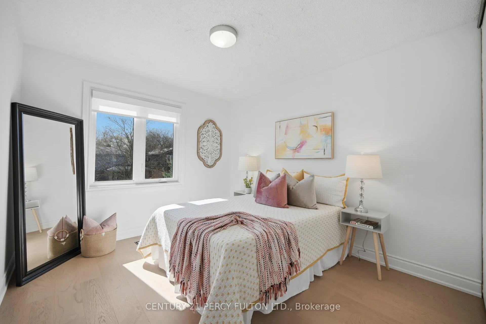 Photo 29 of 1825 Bronte Square, Pickering, Liverpool — HOMEH