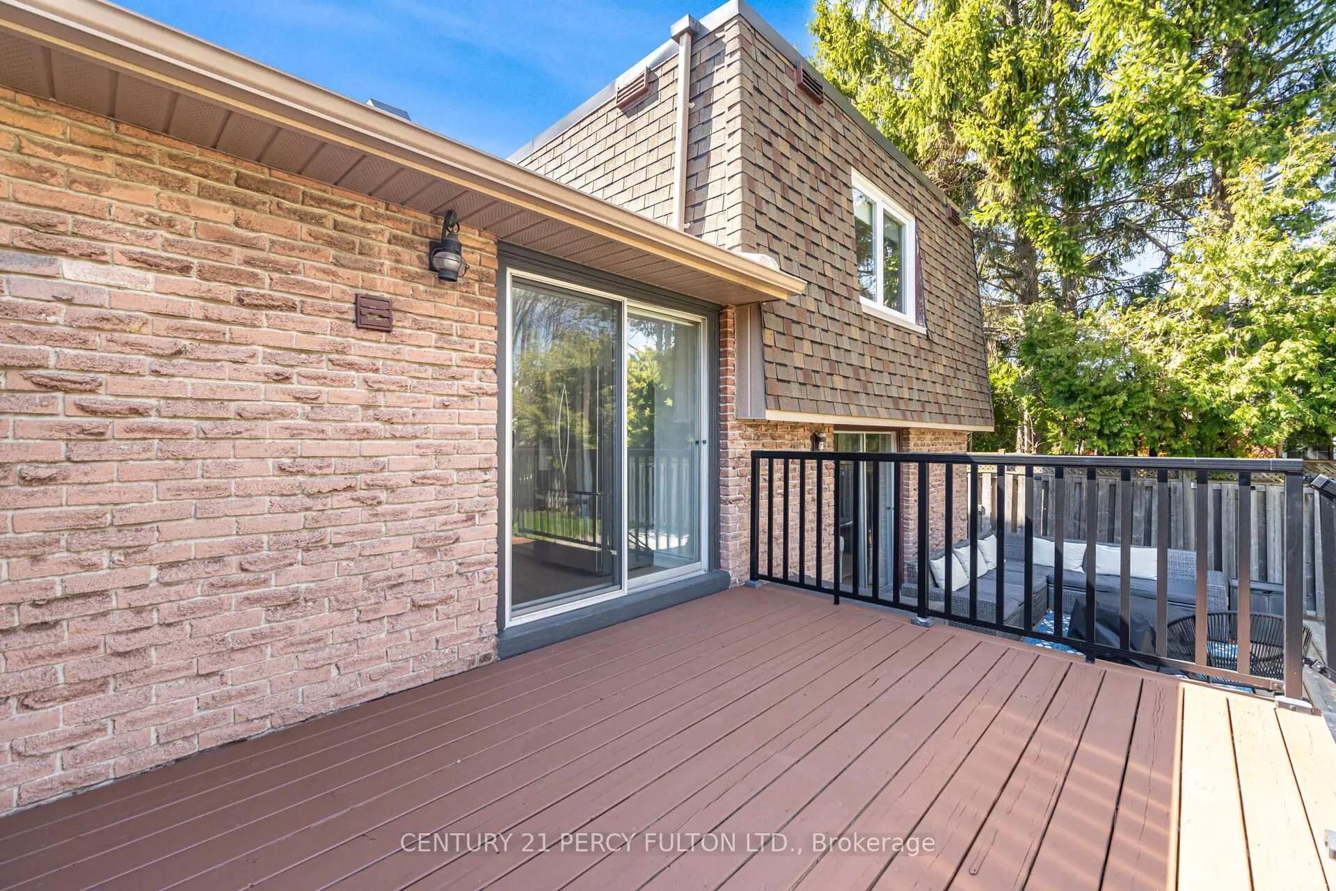 Photo 39 of 1825 Bronte Square, Pickering, Liverpool — HOMEH