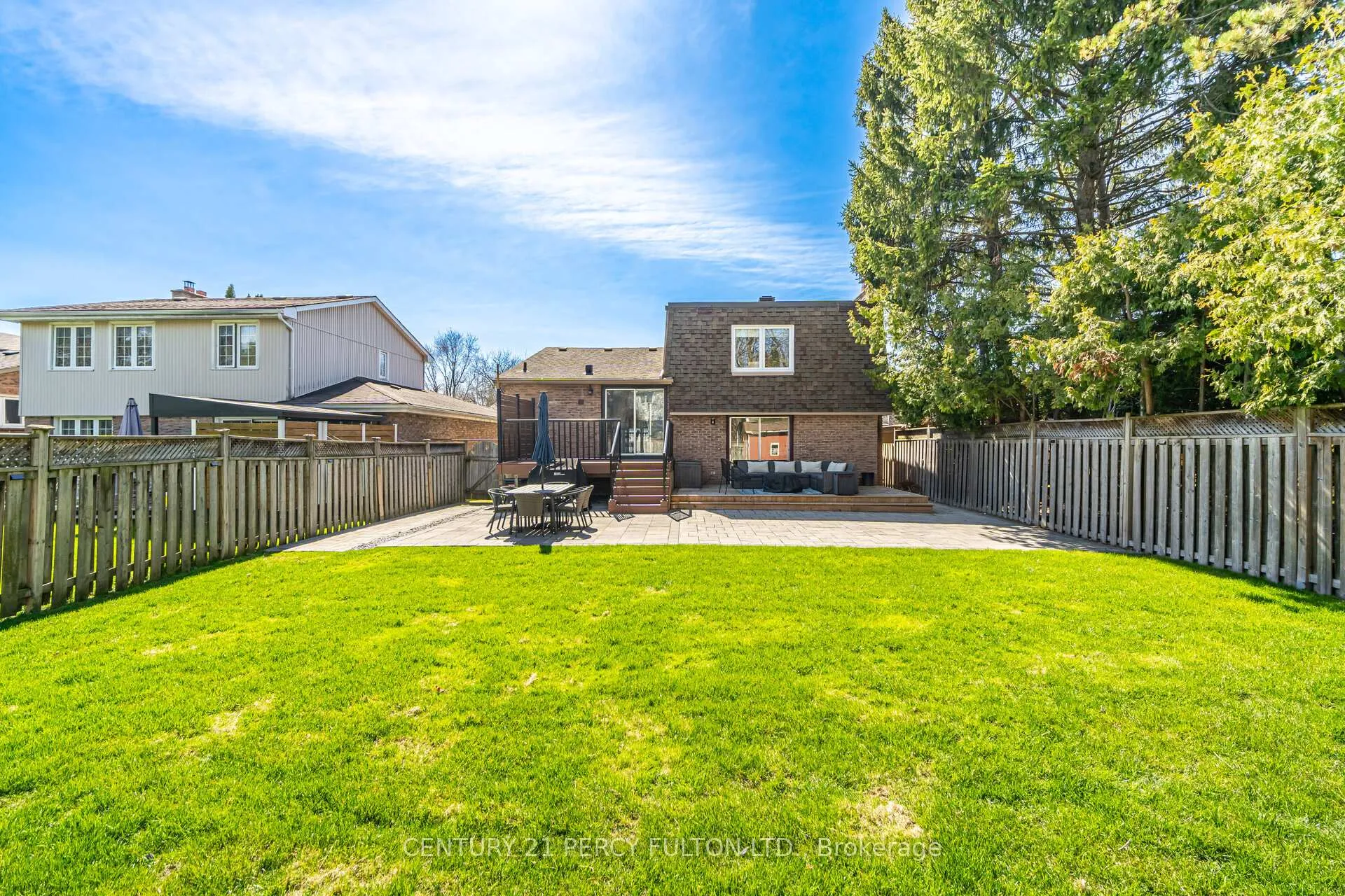 Photo 43 of 1825 Bronte Square, Pickering, Liverpool — HOMEH